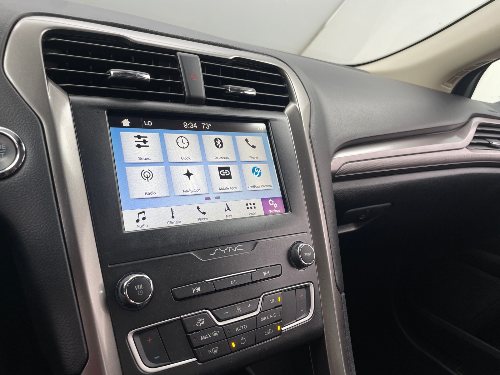 Thumbnail: 2019 Ford Fusion - 4