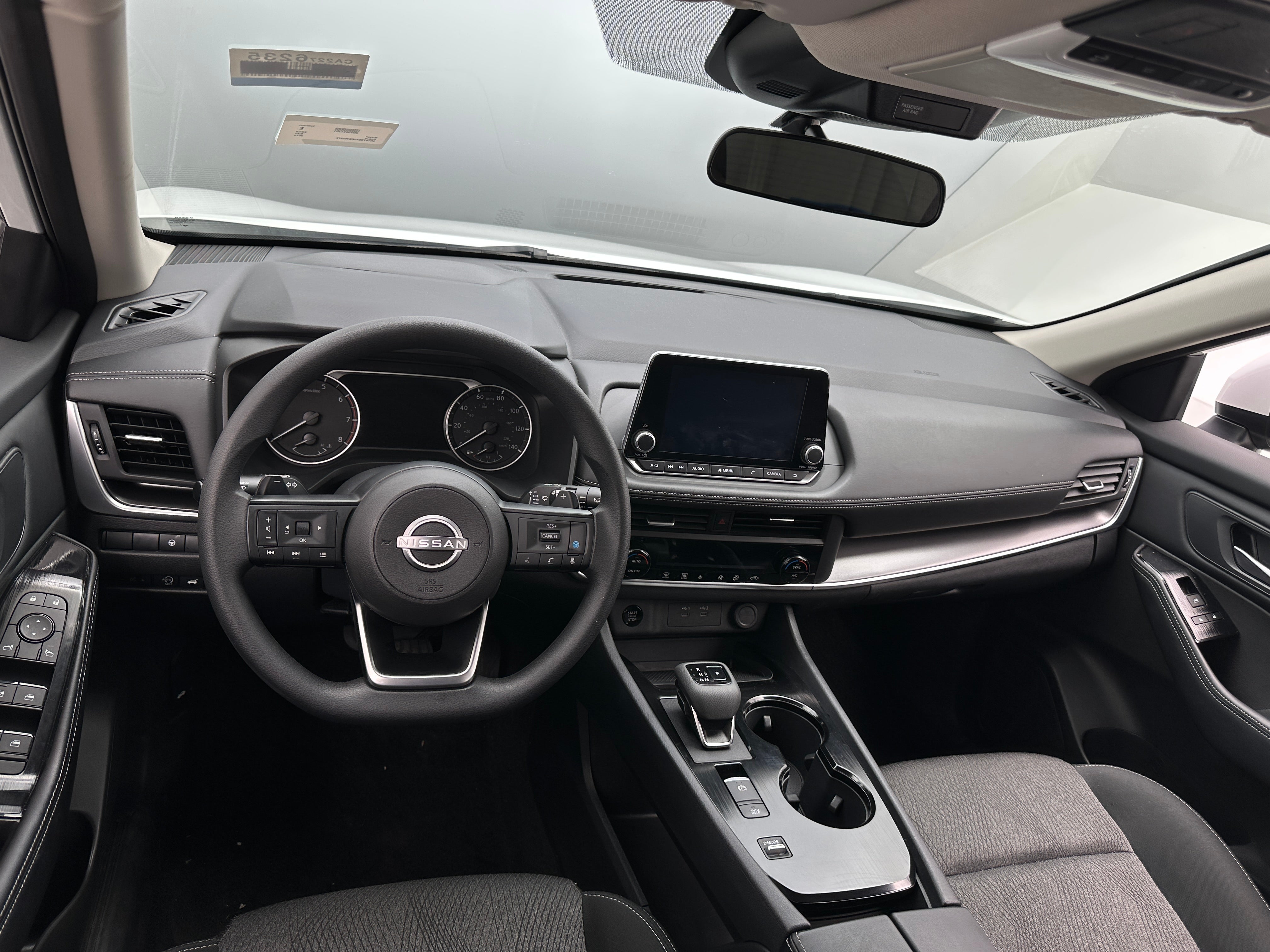 2024 Nissan Rogue SV 3