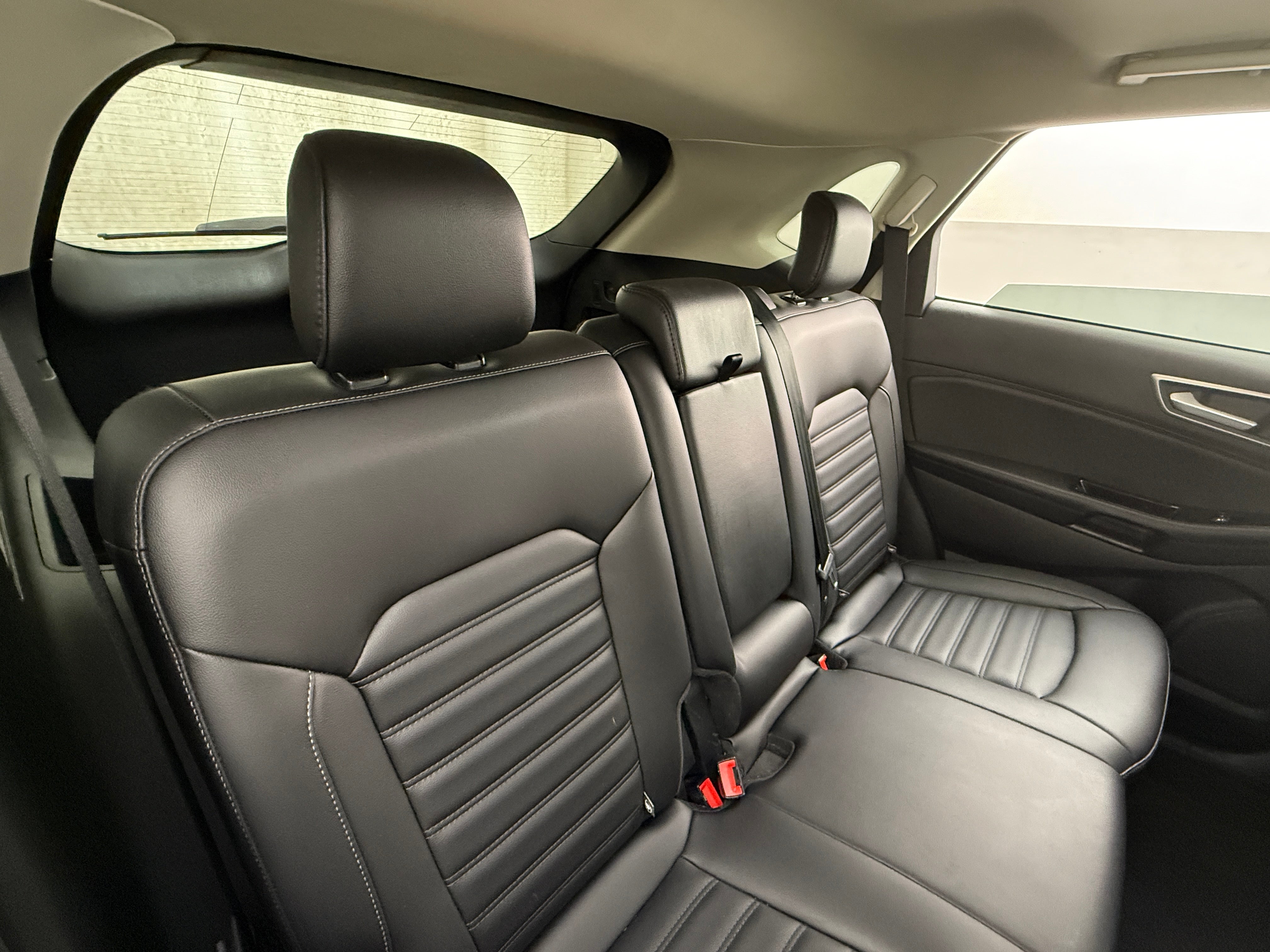 2020 Ford Edge SEL 6