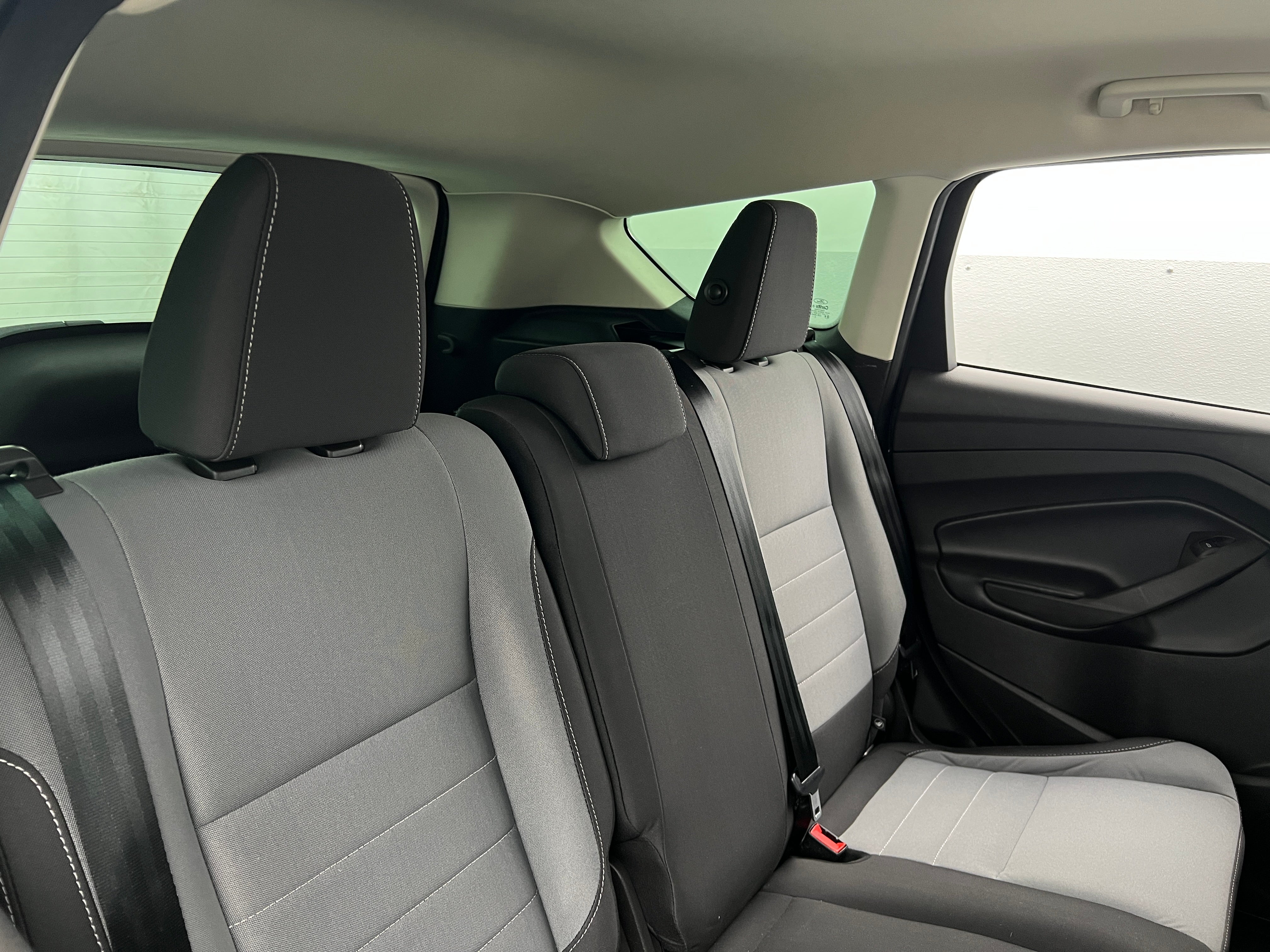 2019 Ford Escape S 6