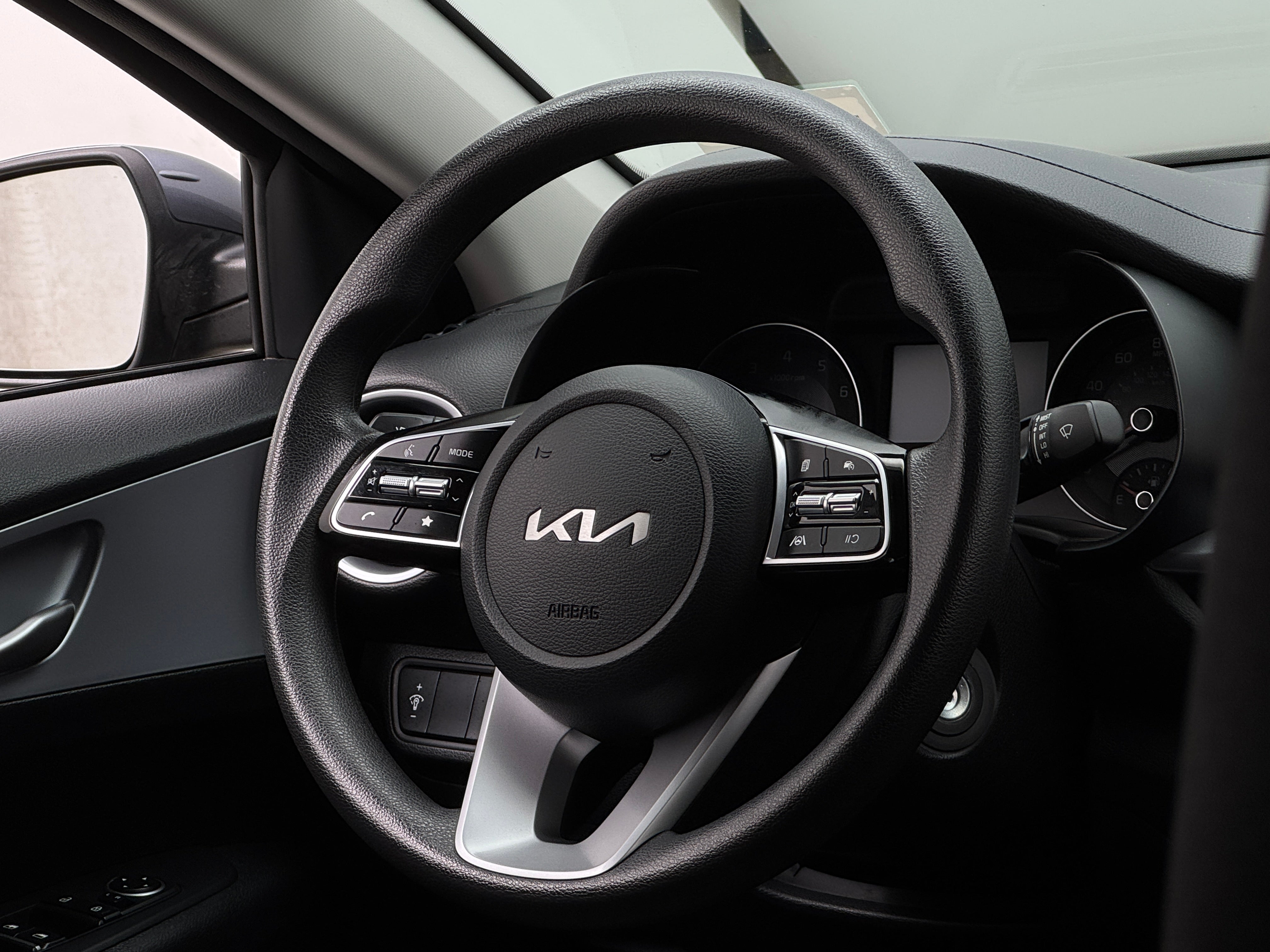 2024 Kia Forte LX 5