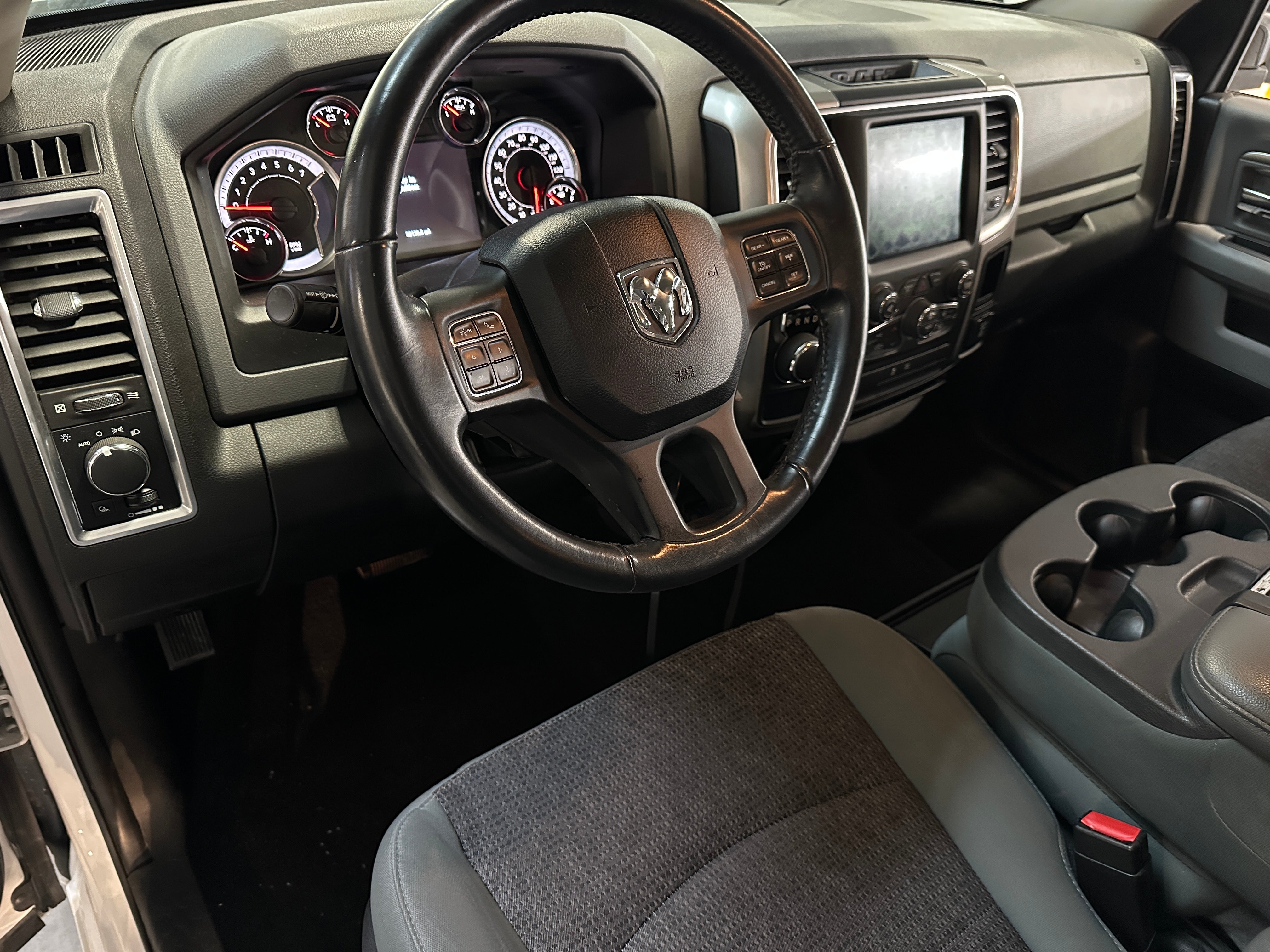 2019 RAM 1500 Classic SLT 3