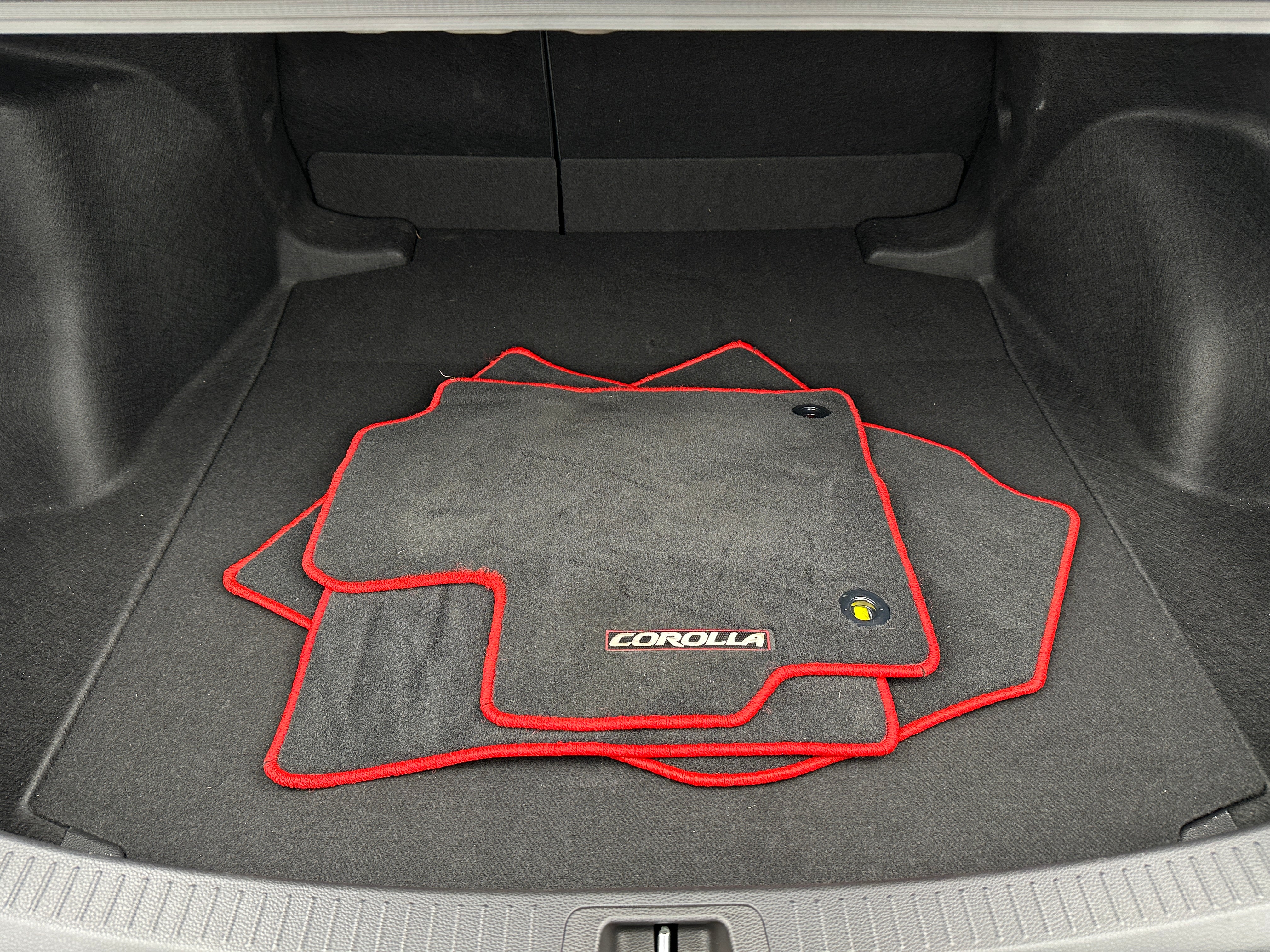 2023 Toyota Corolla SE 7