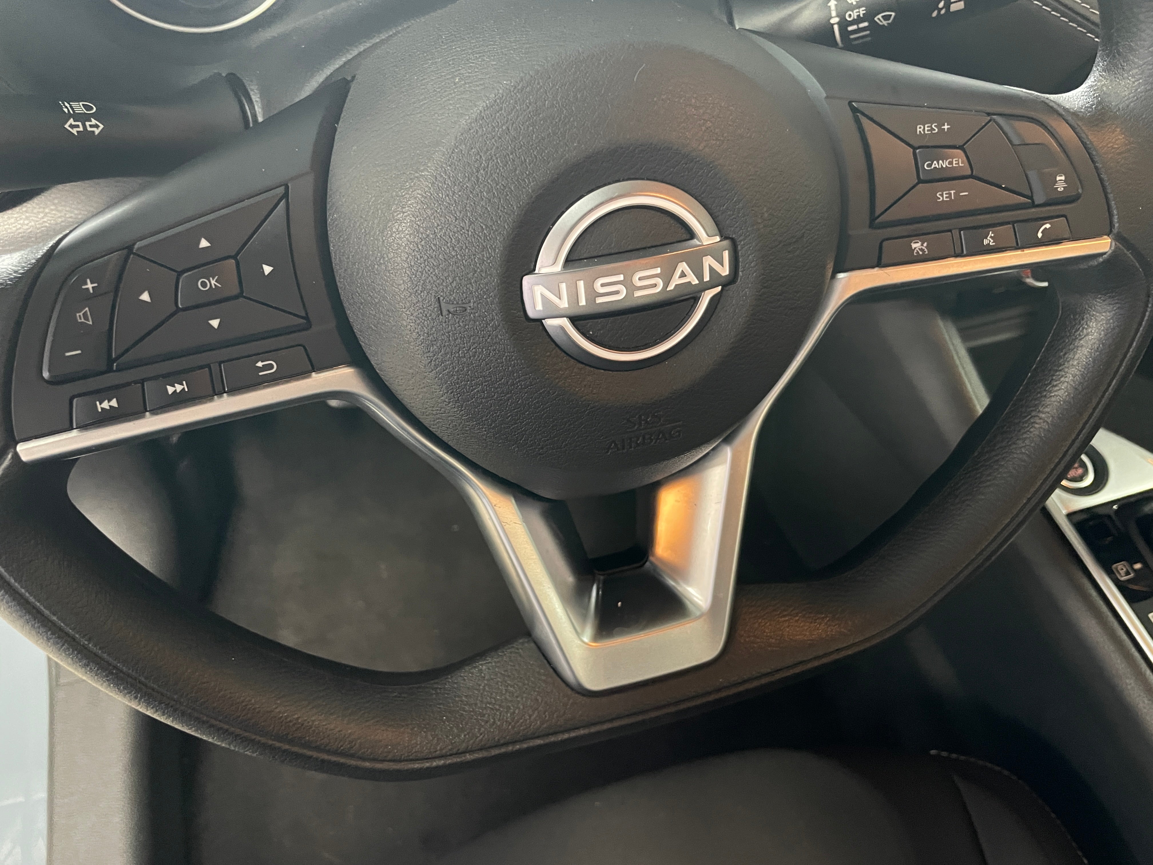2024 Nissan Sentra SV 5