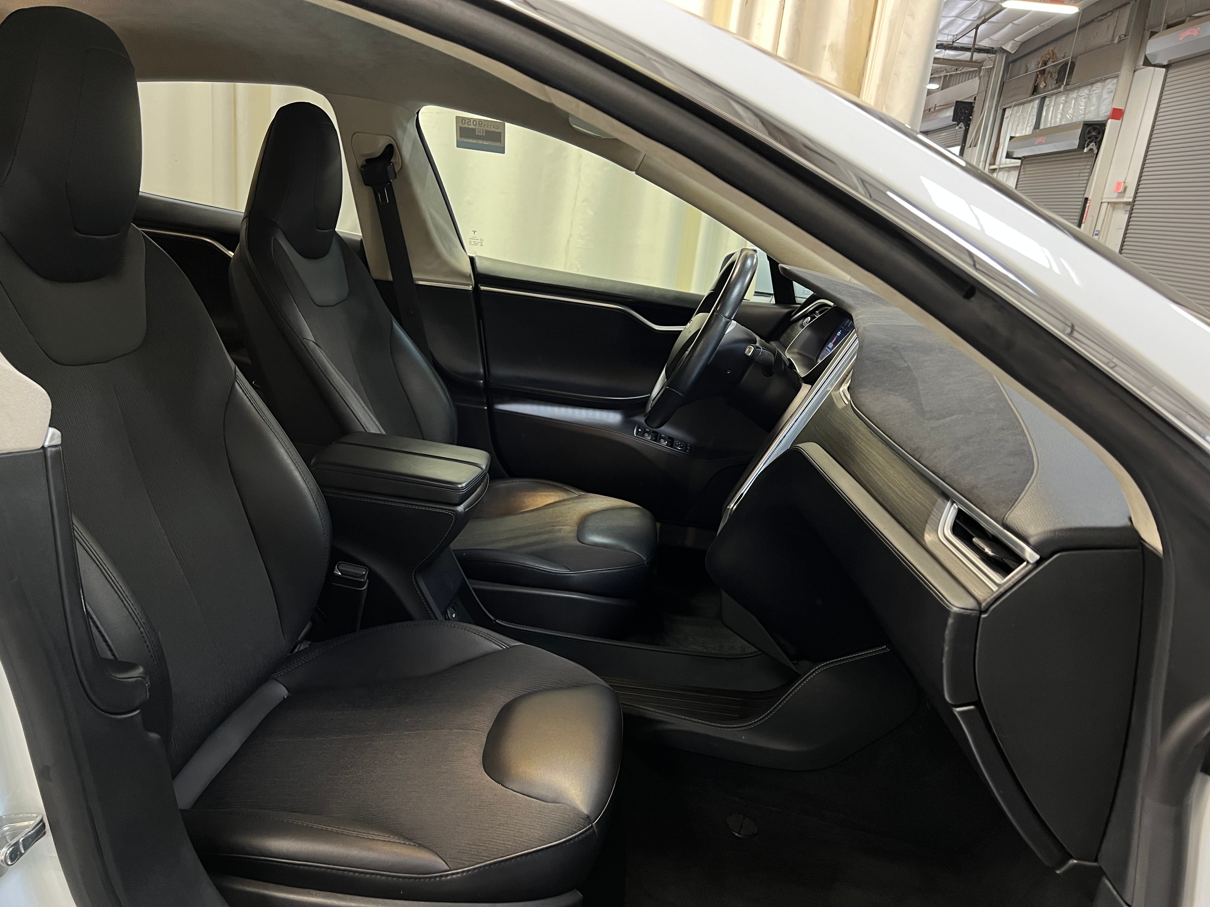 2015 Tesla Model S 70 2