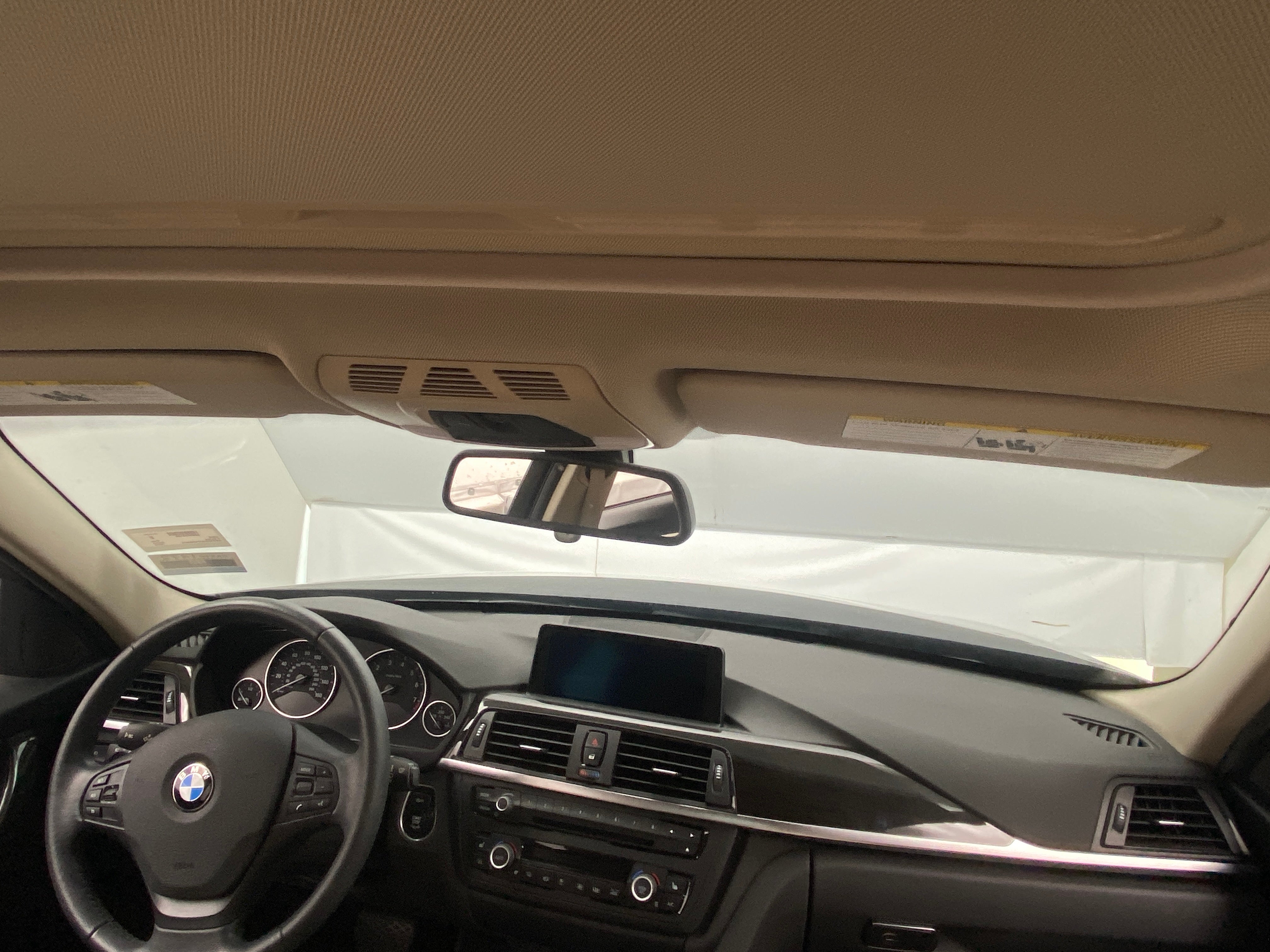 2015 BMW 3 Series 320i xDrive 2