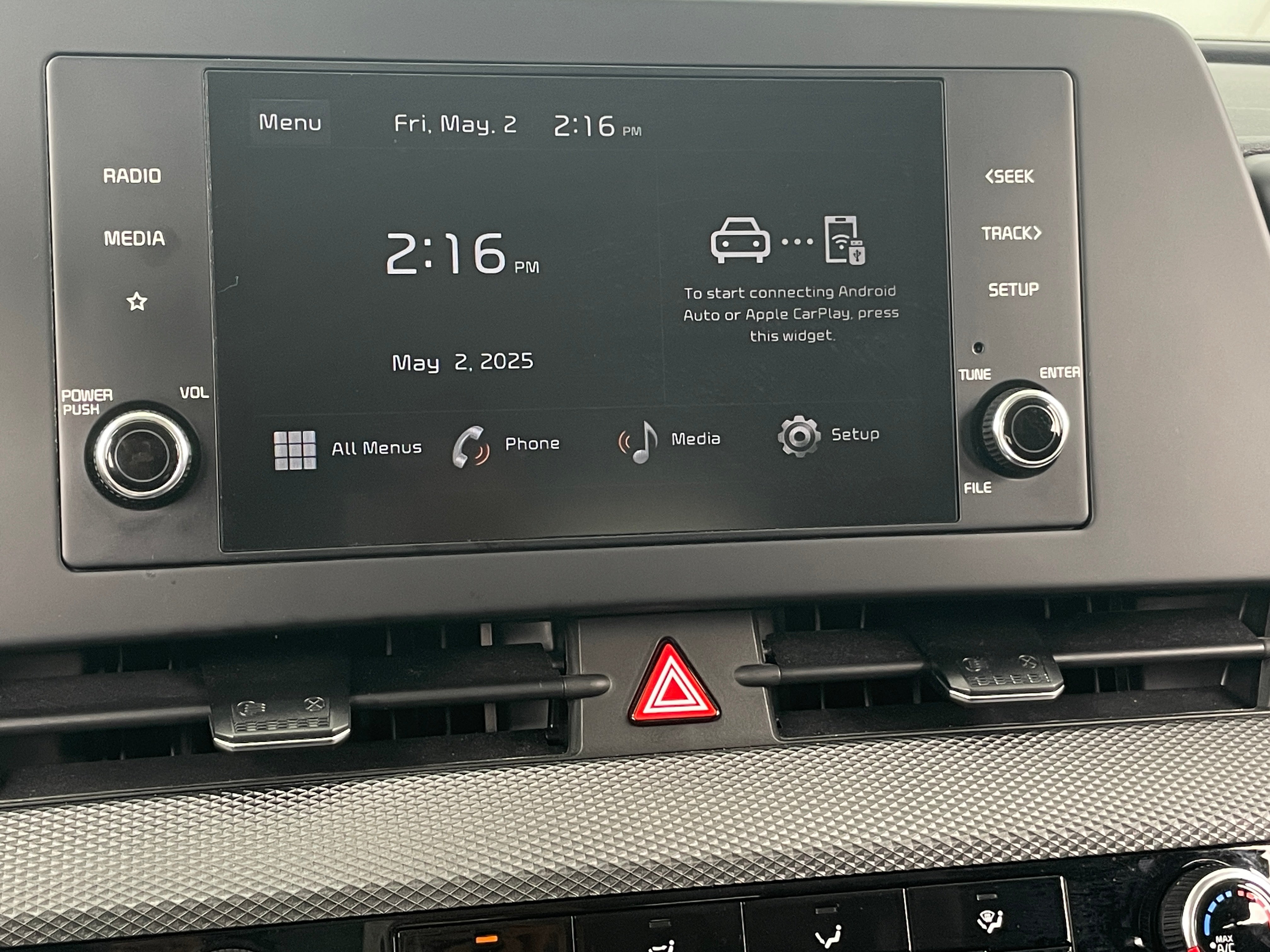 2024 Kia Sportage LX 4
