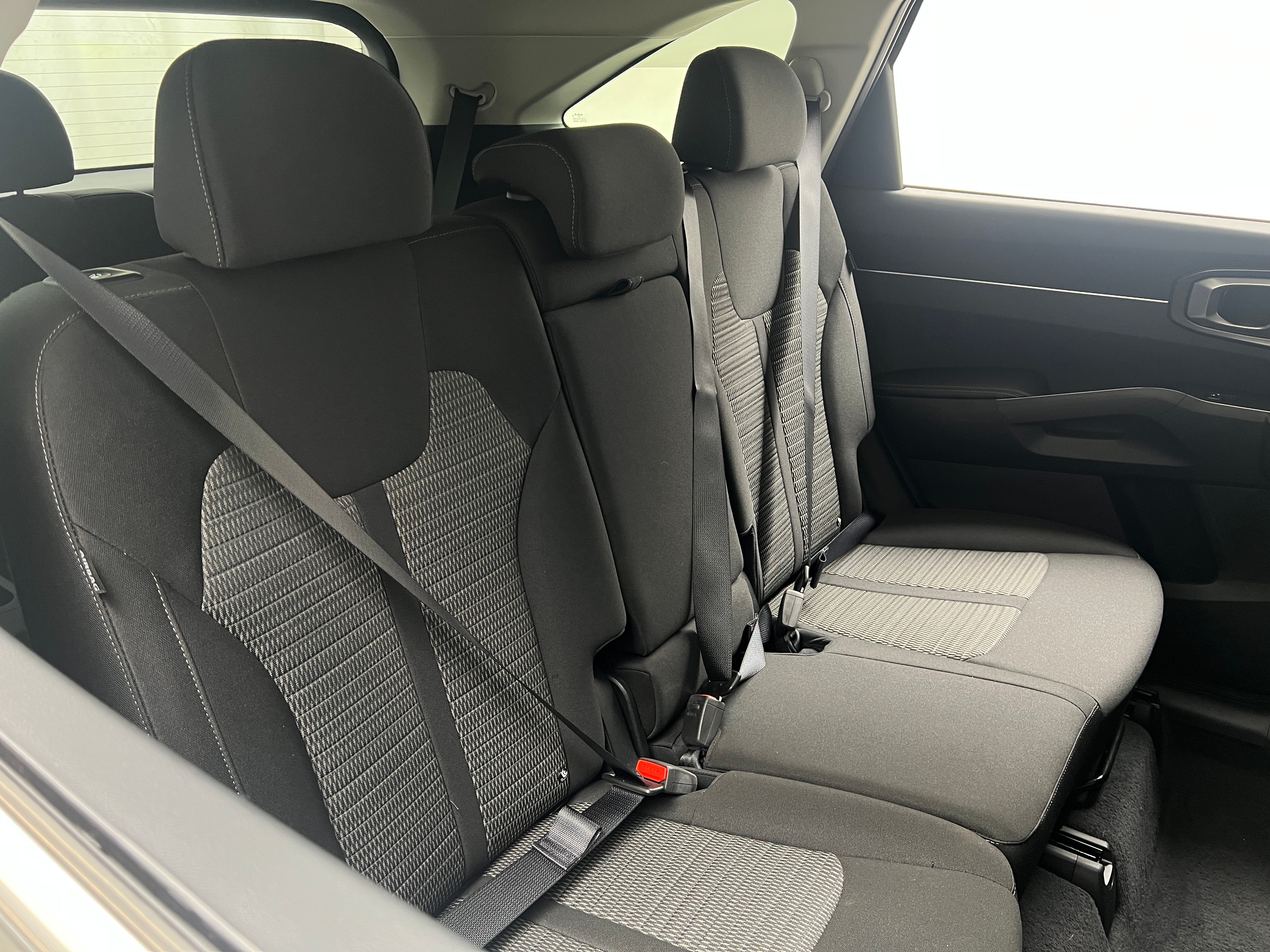 2024 Kia Sorento LX 6