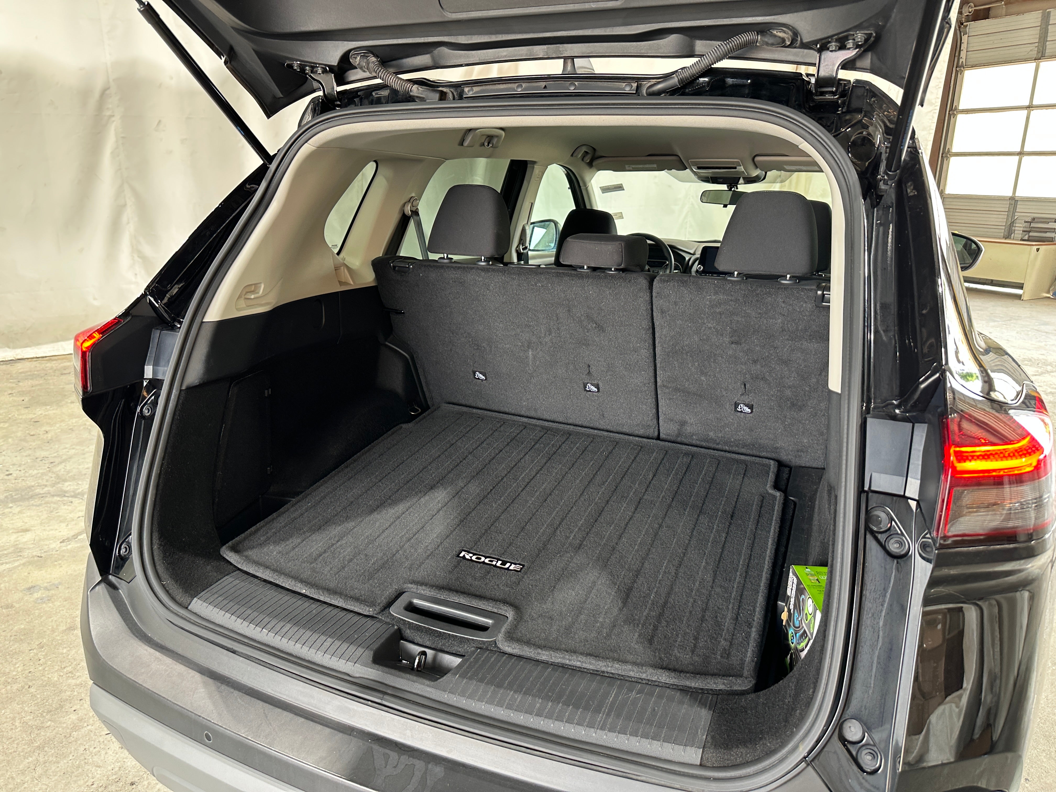 2023 Nissan Rogue S 7