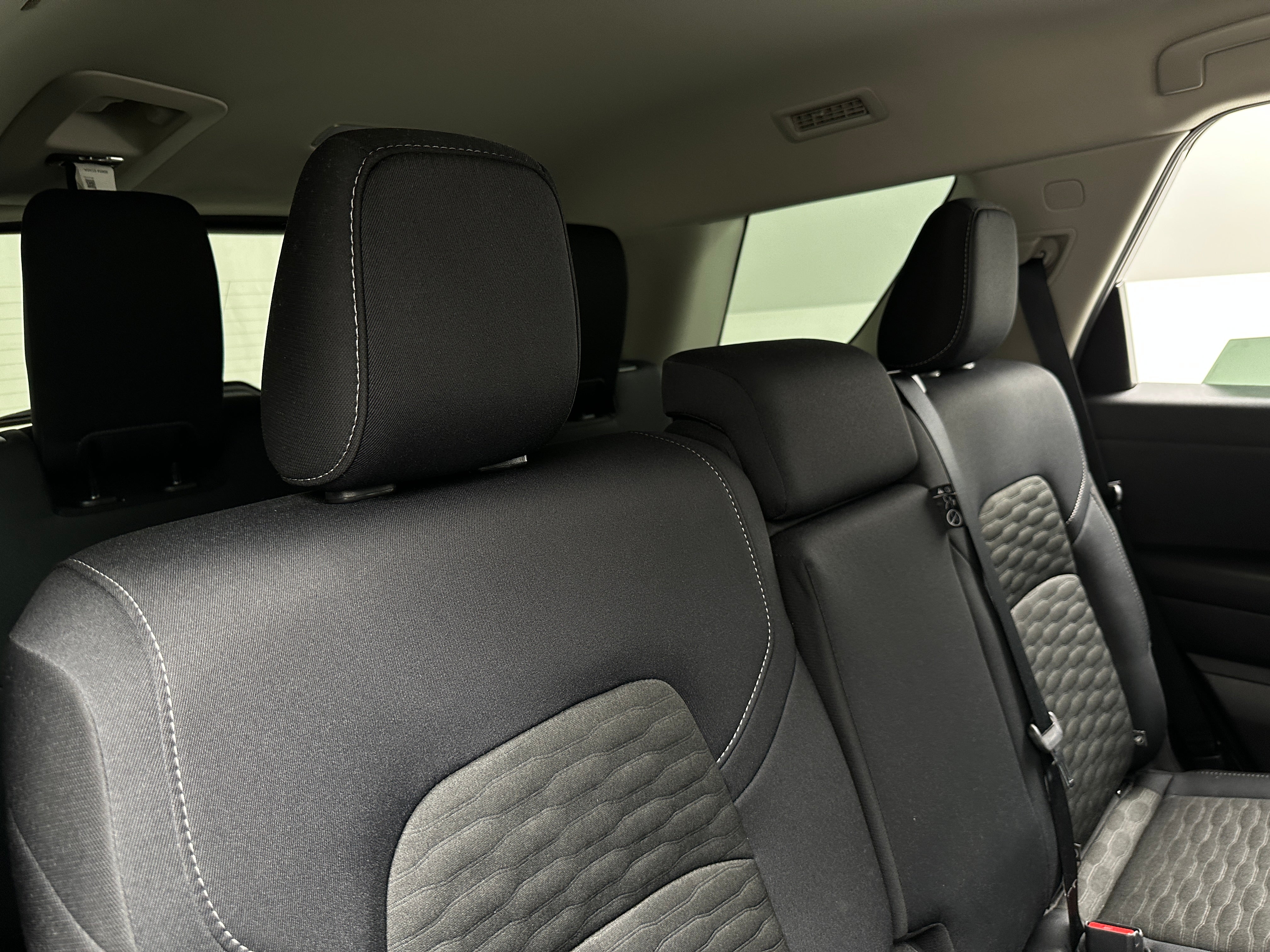 2024 Nissan Pathfinder S 6