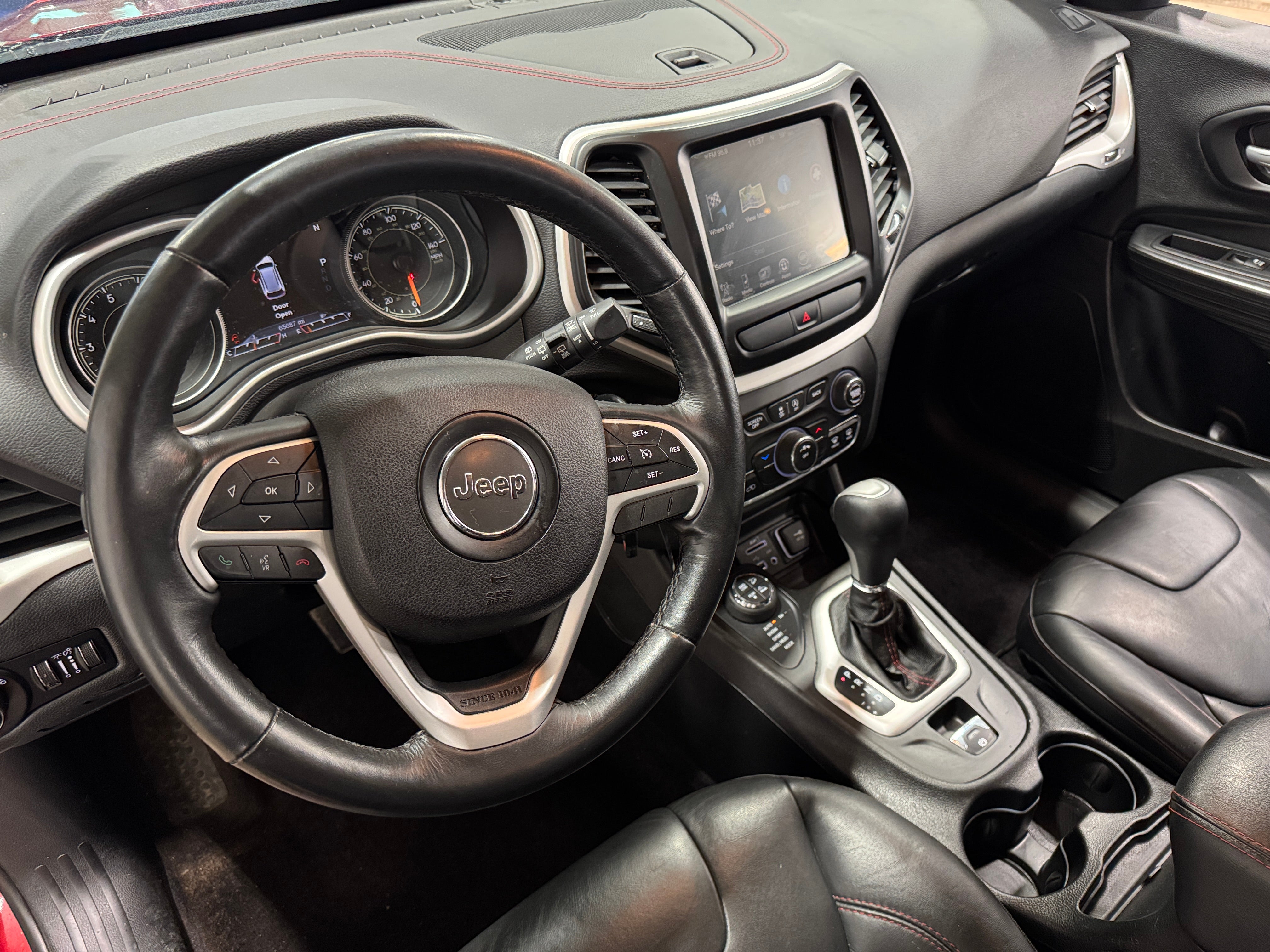 2016 Jeep Cherokee Trailhawk 2