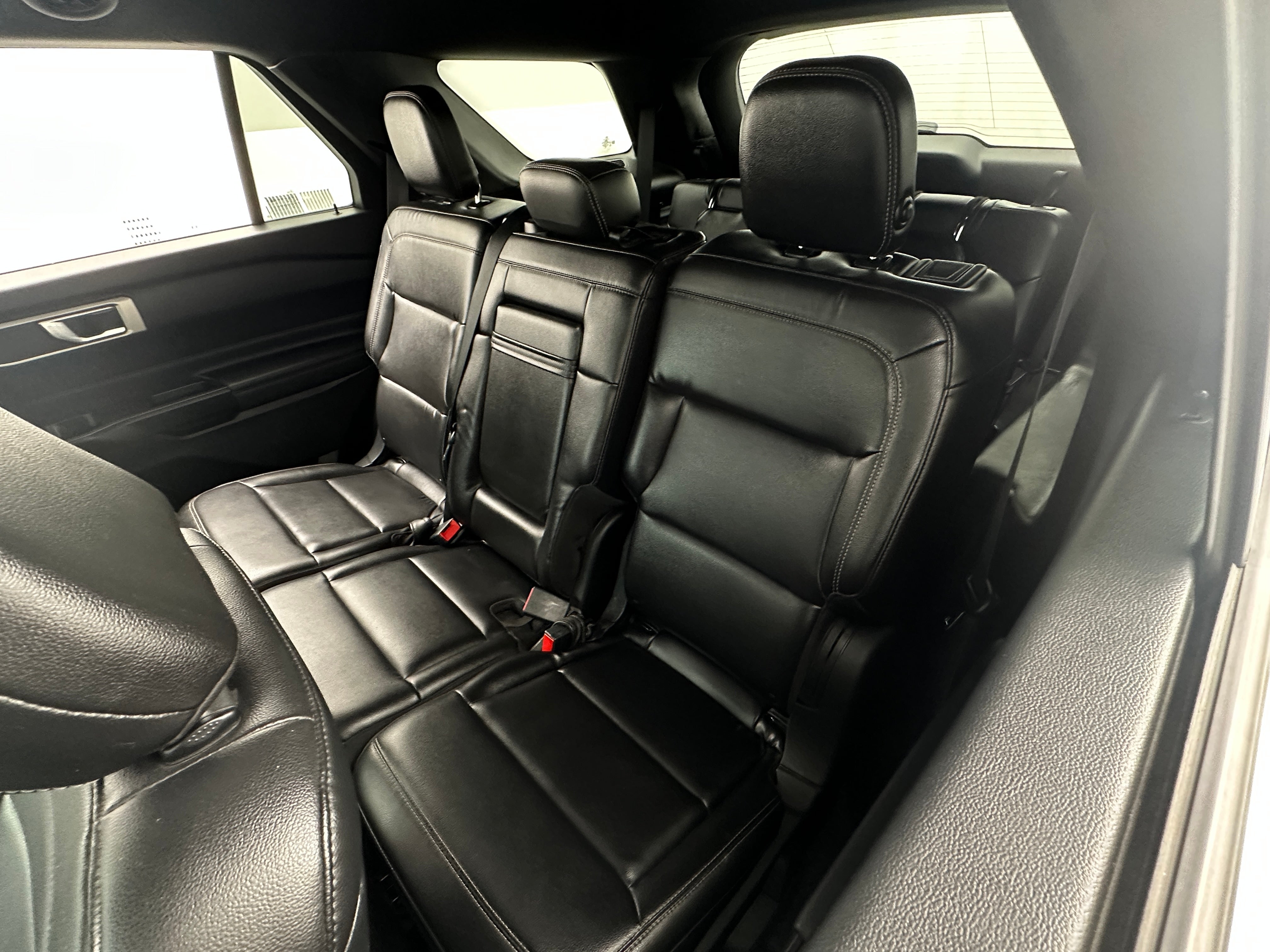 2020 Ford Explorer XLT 6