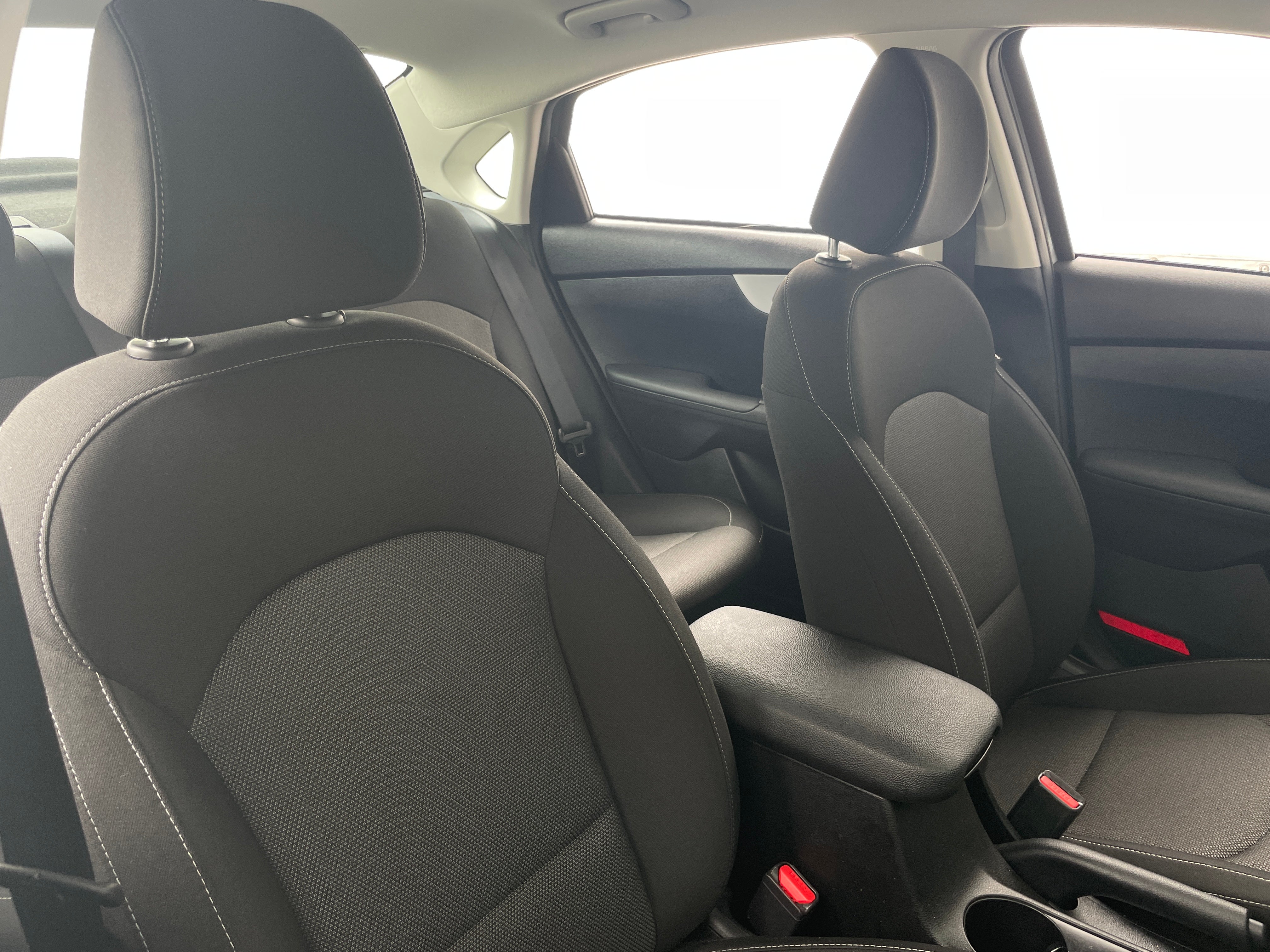 2024 Kia Forte LXS 2