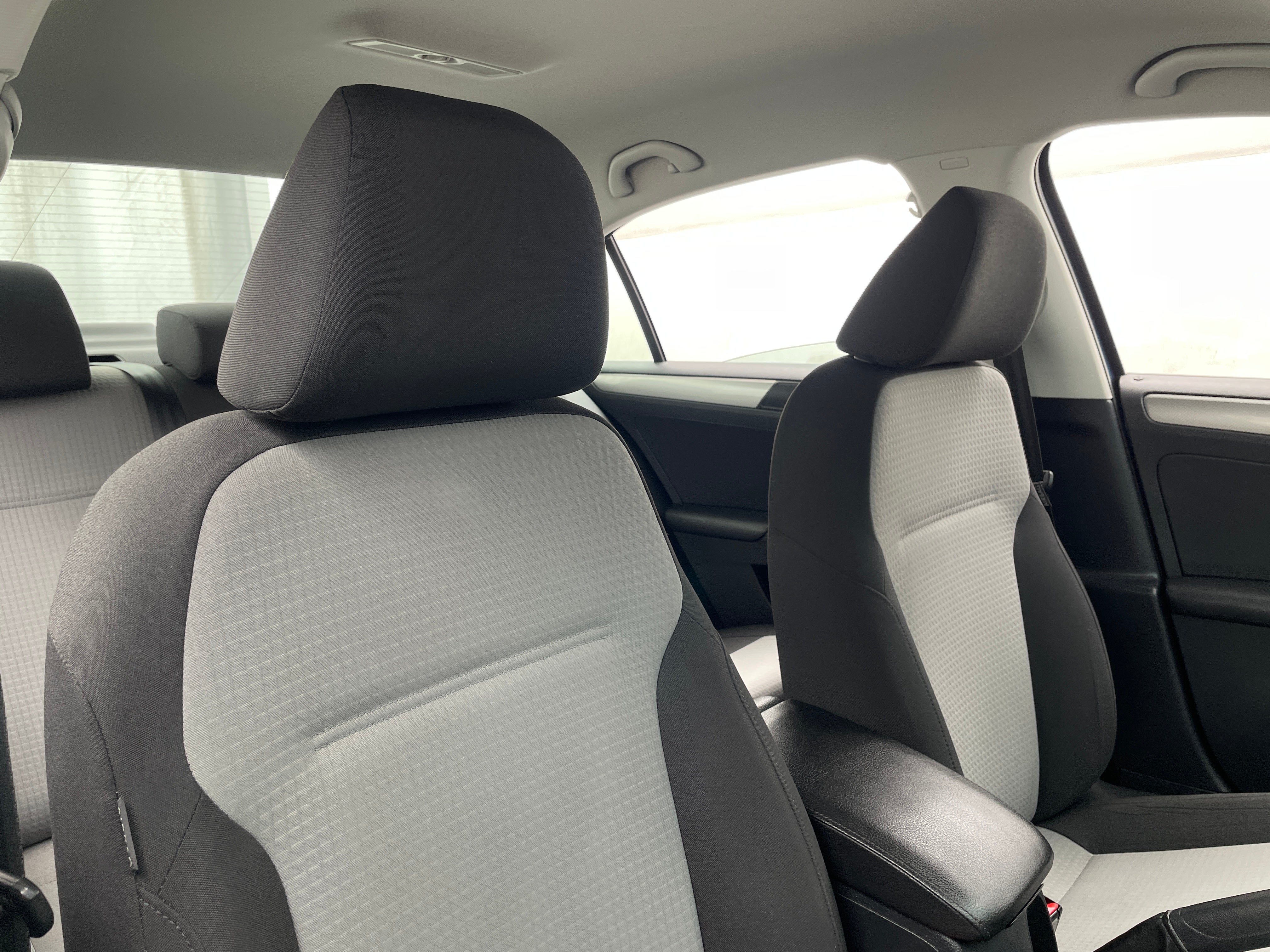 2018 Volkswagen Jetta S 2
