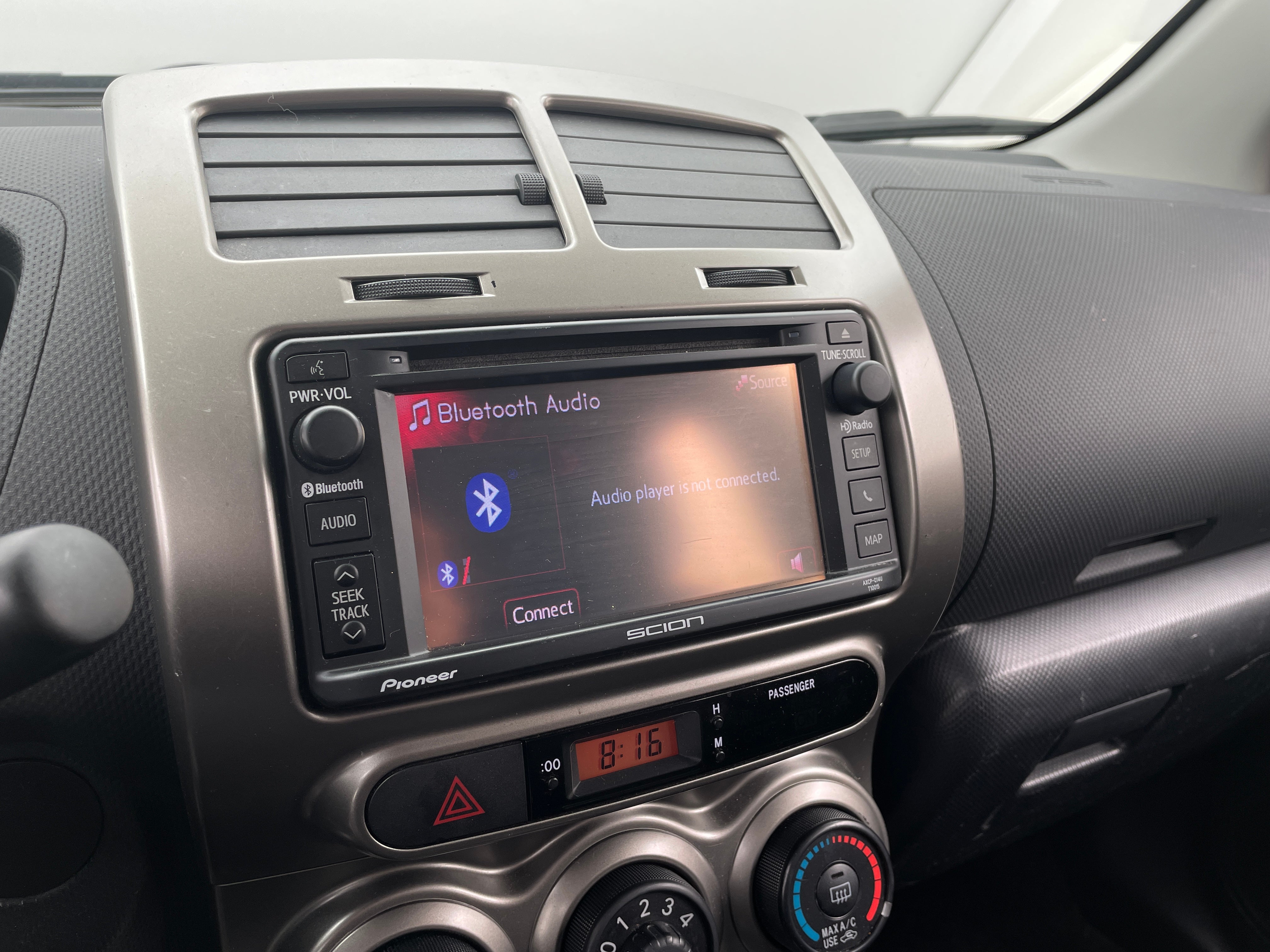 2014 Scion xD Base 4