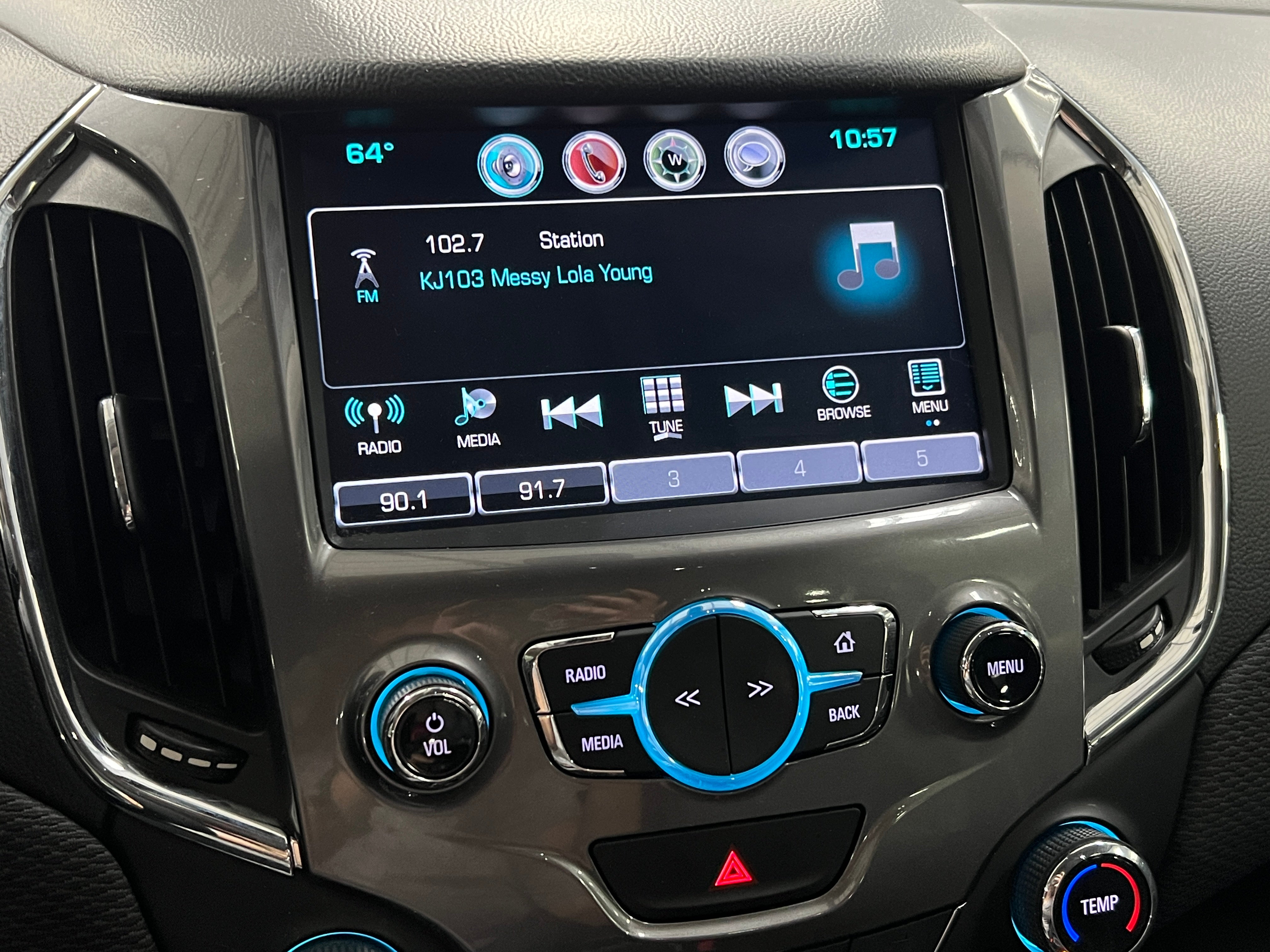 2017 Chevrolet Cruze LT 4