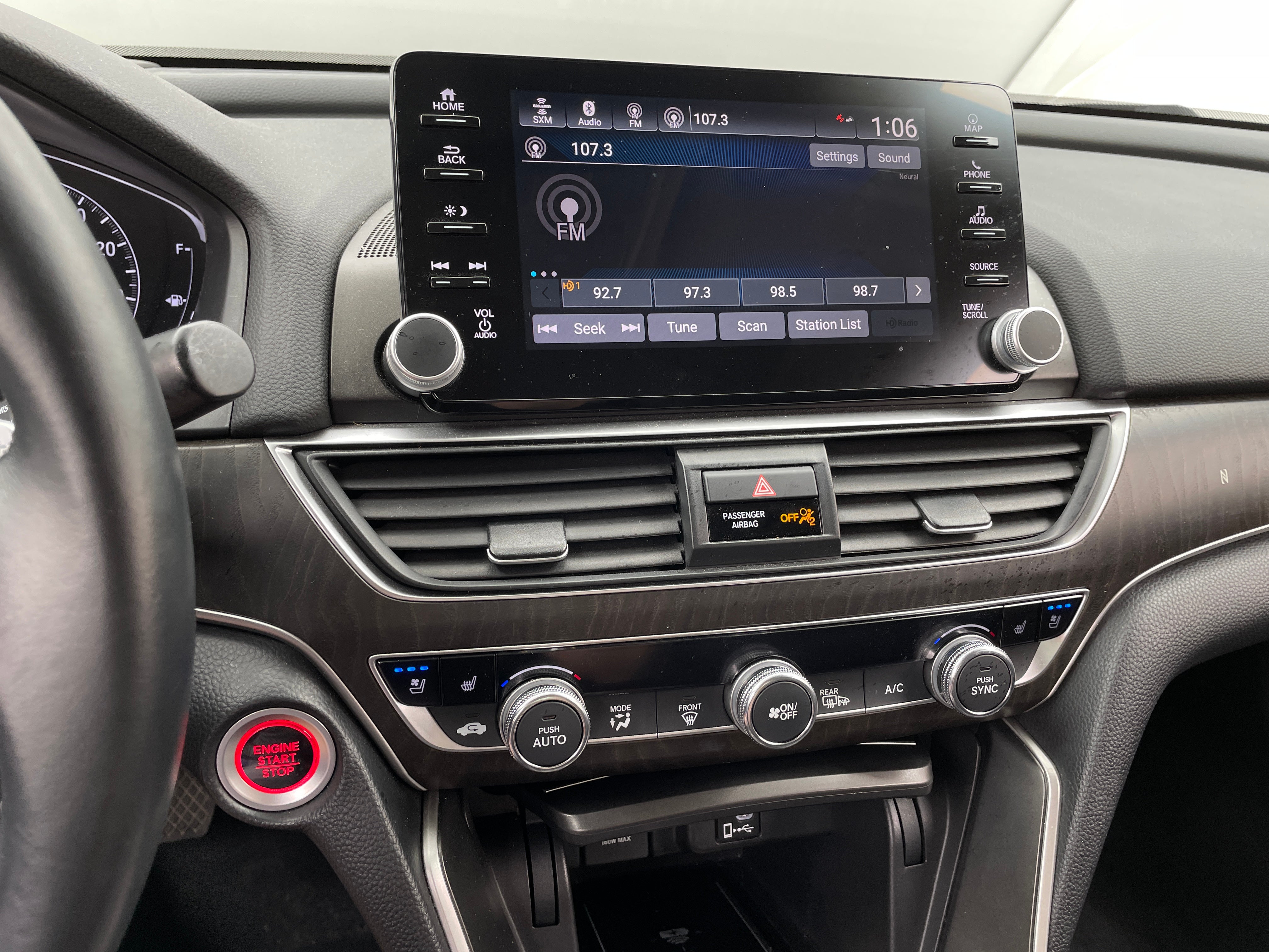 2018 Honda Accord Touring 3