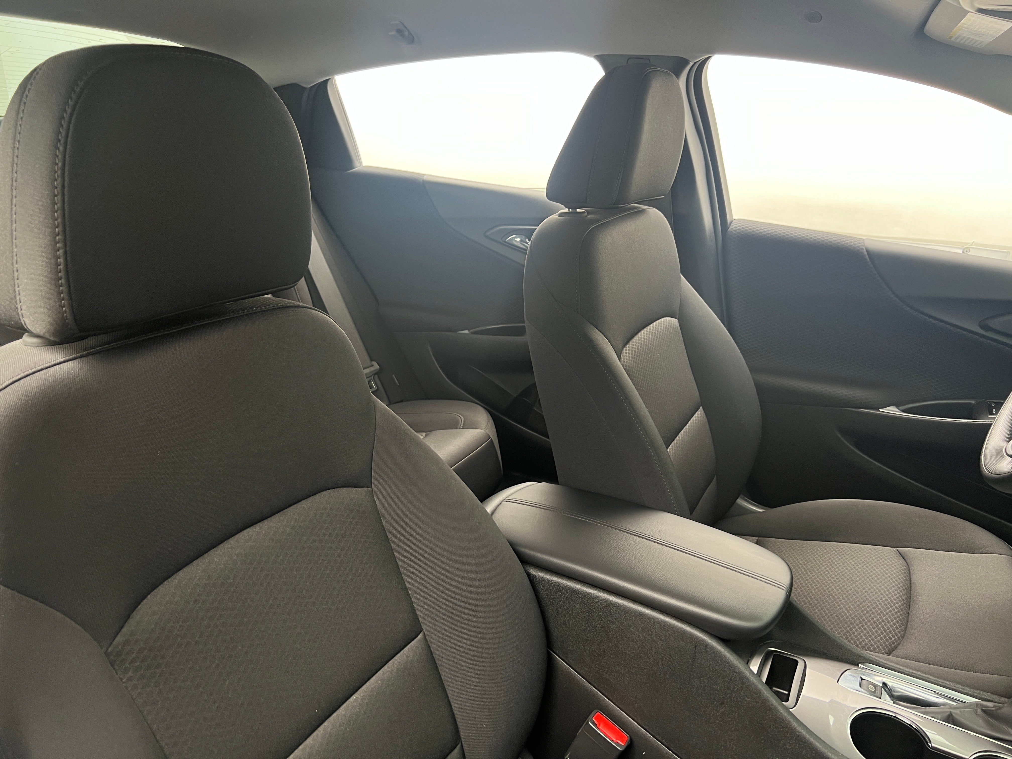 2025 Chevrolet Malibu LT 2