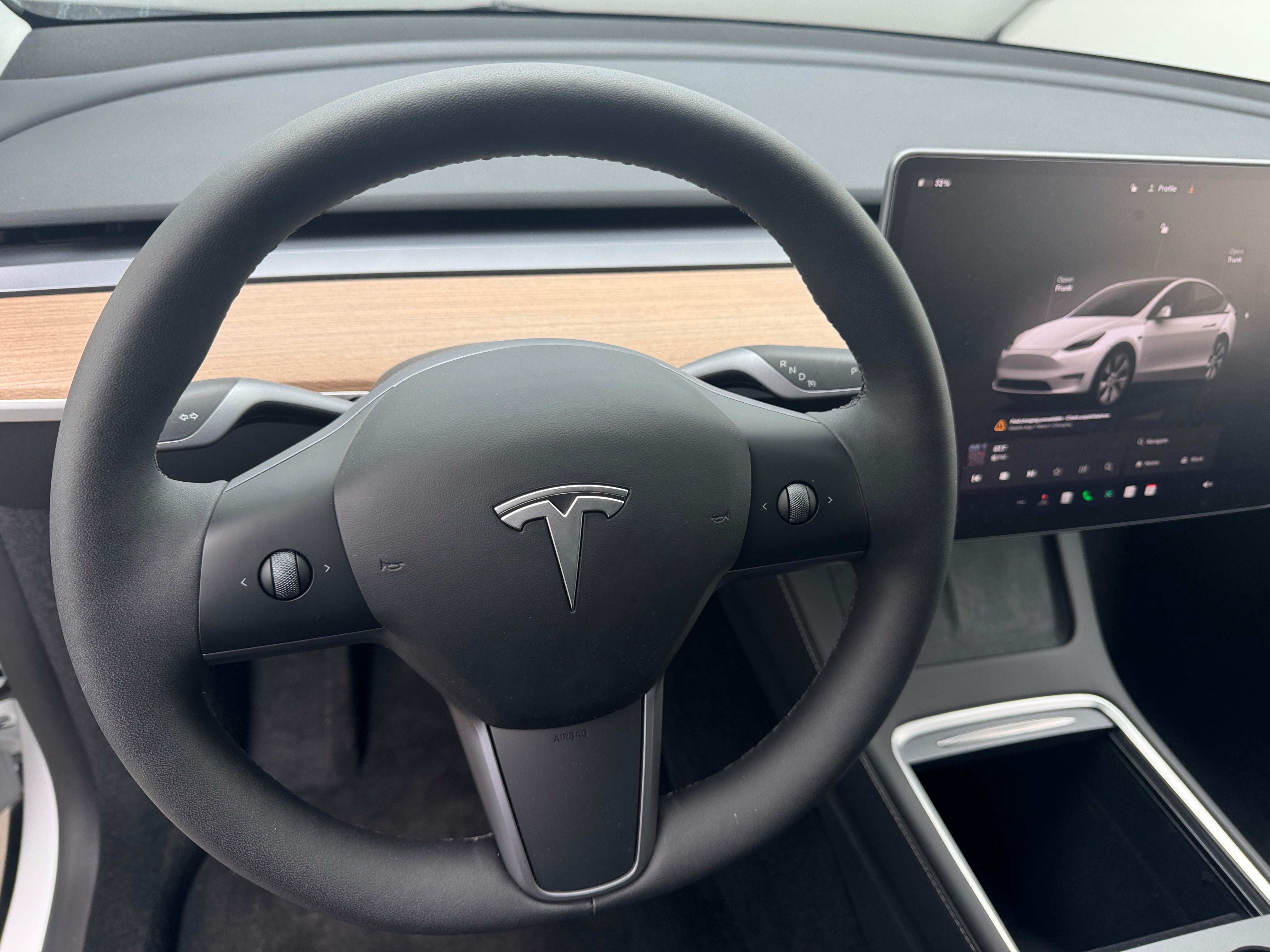 2023 Tesla Model Y Long Range 3