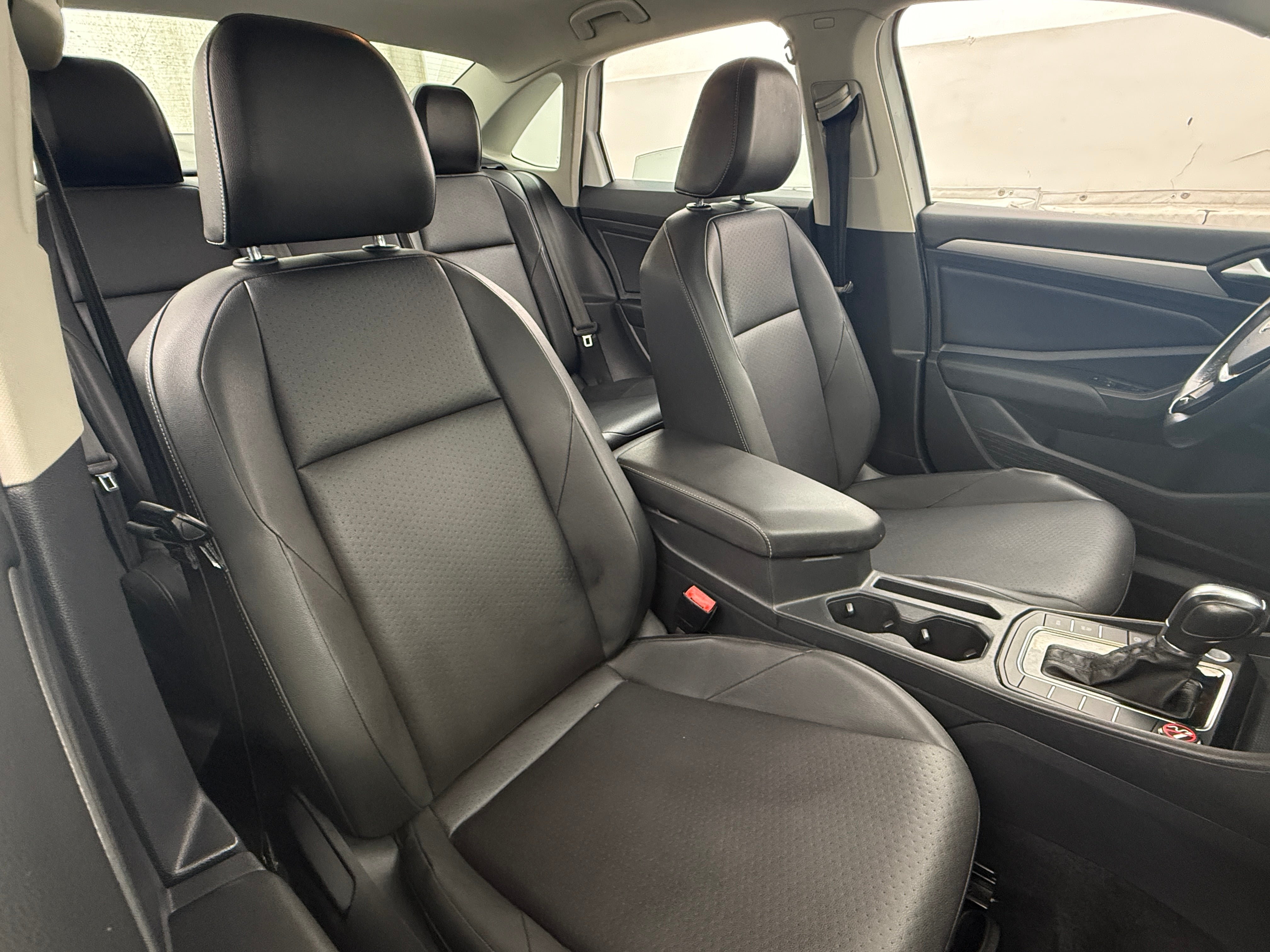 2019 Volkswagen Jetta SE 2