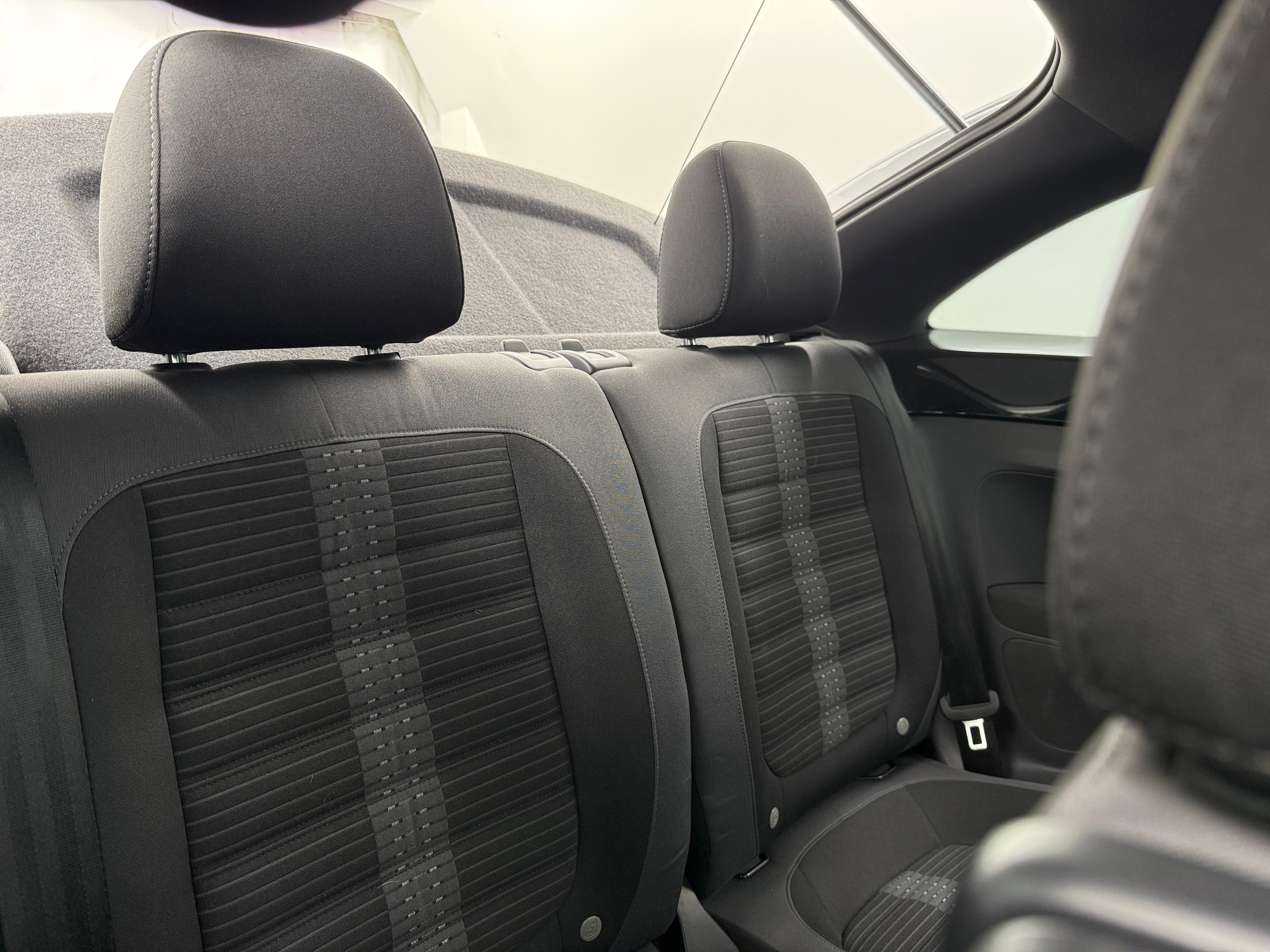 2012 Volkswagen Beetle  6