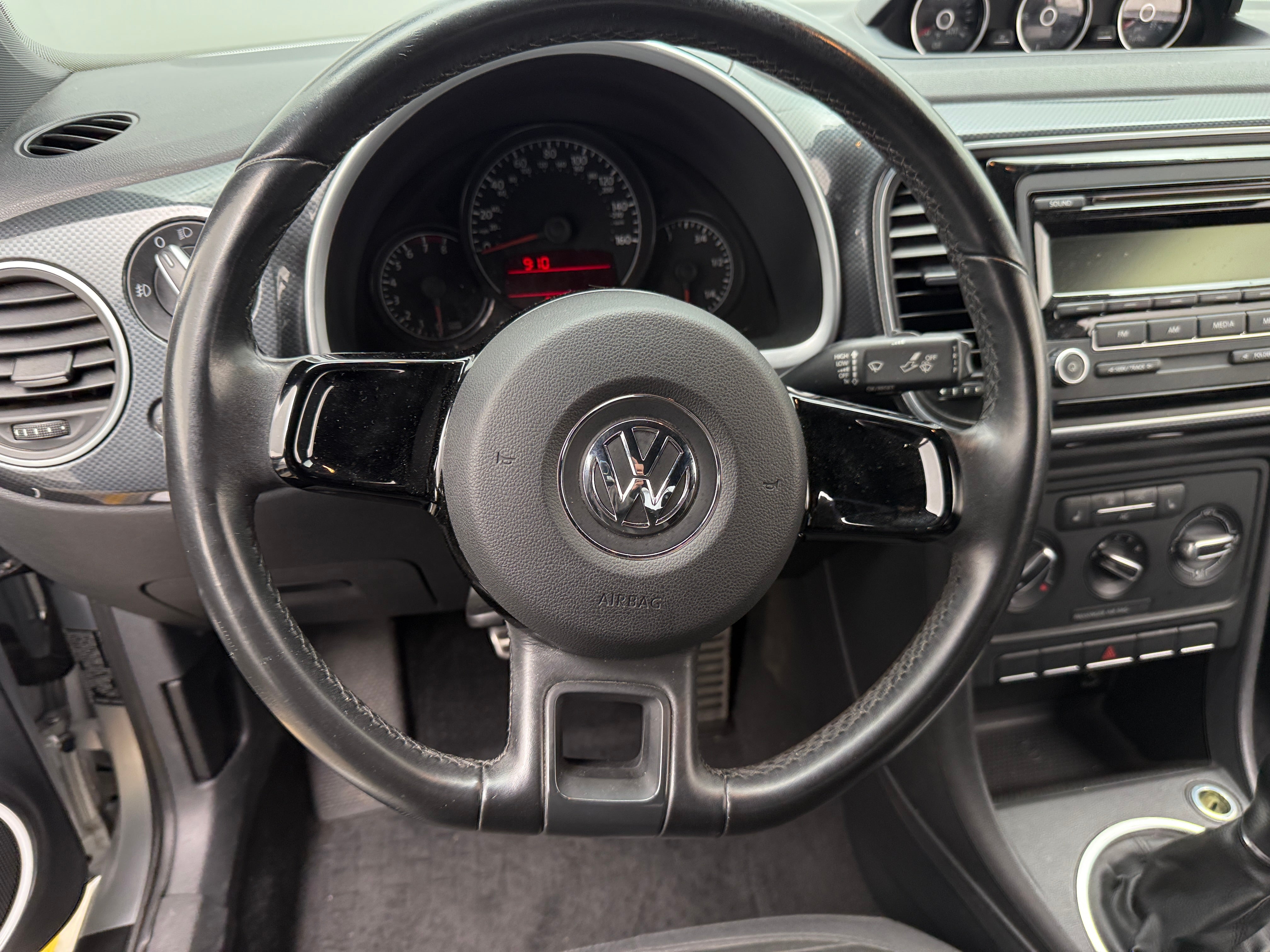 2012 Volkswagen Beetle  5