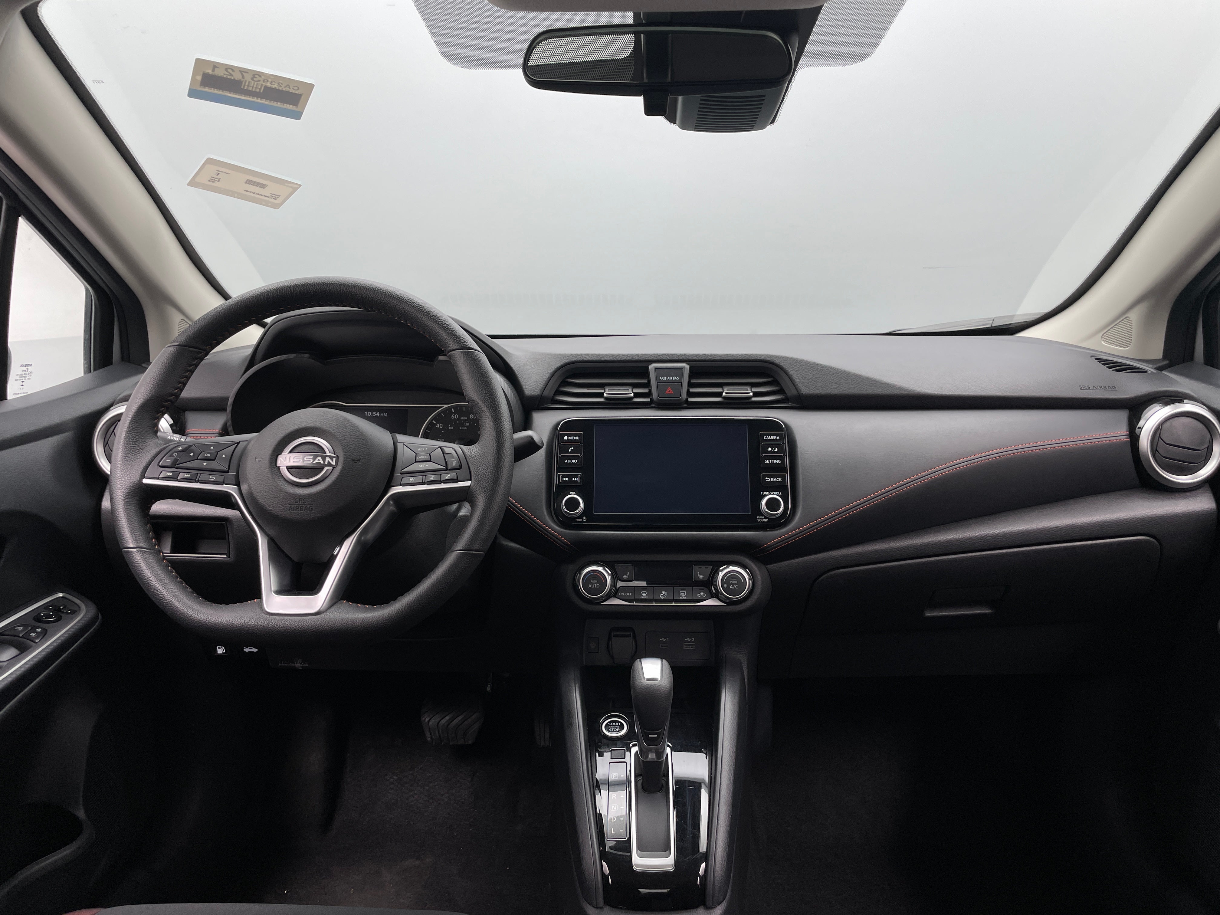 2024 Nissan Versa SR 3