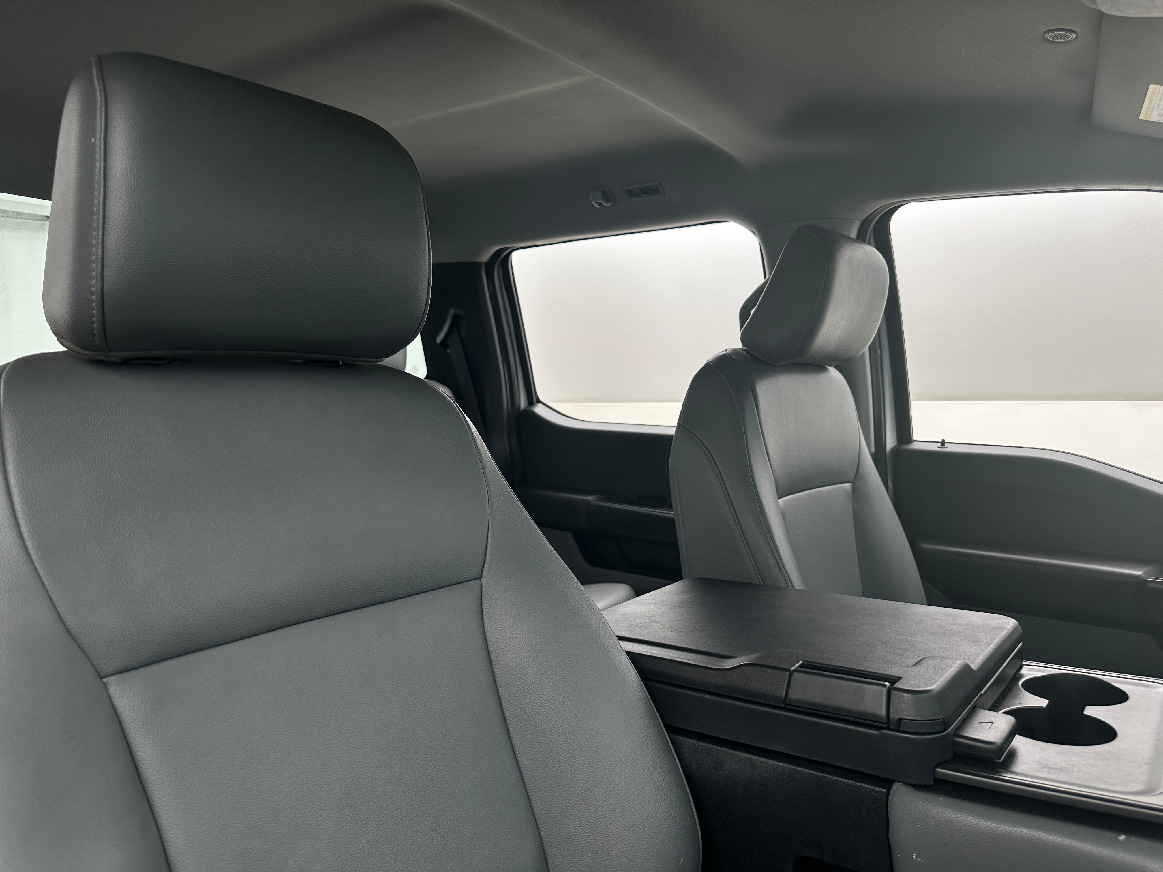 2022 Ford Econoline E-150 2