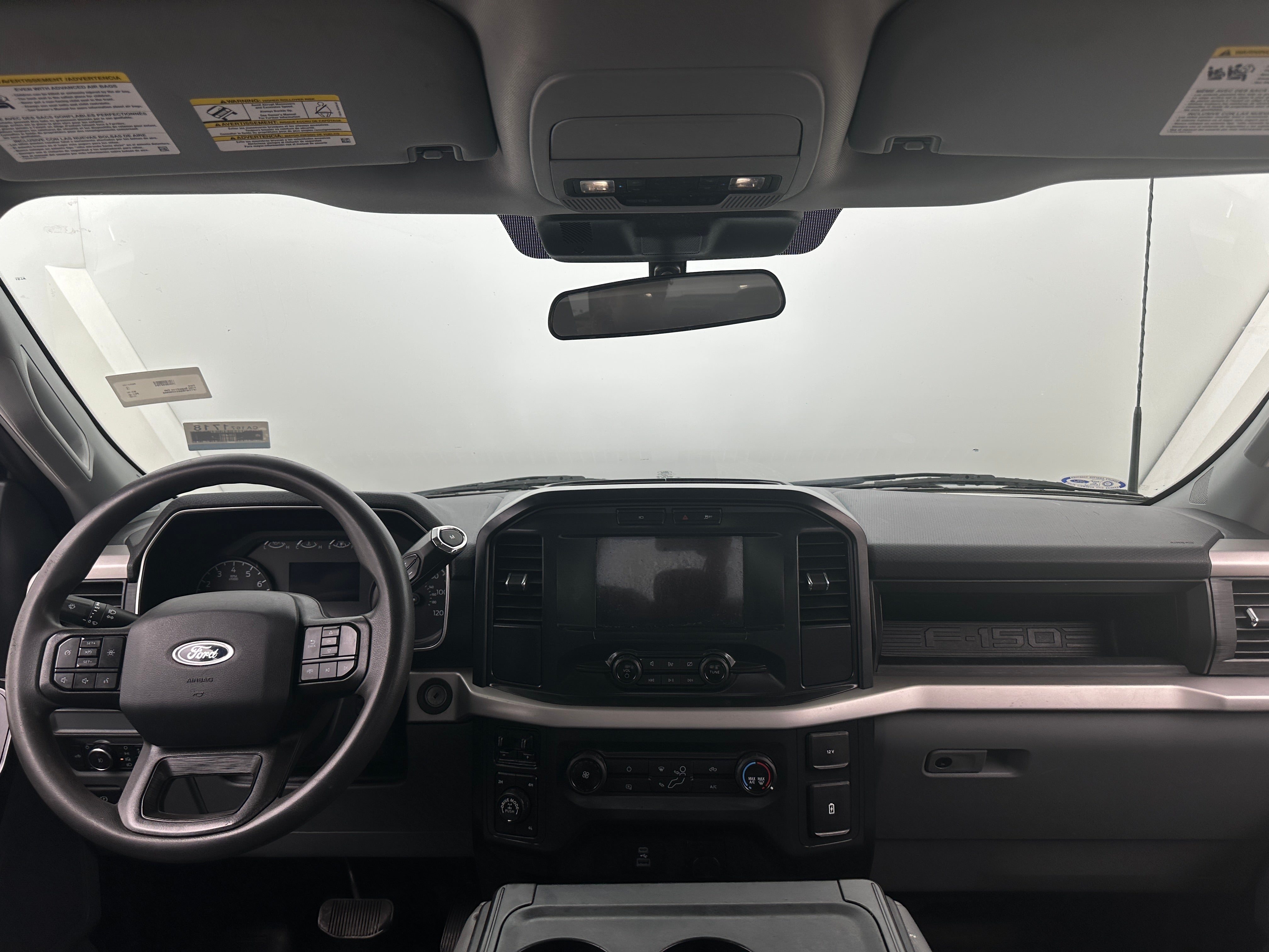2022 Ford Econoline E-150 3