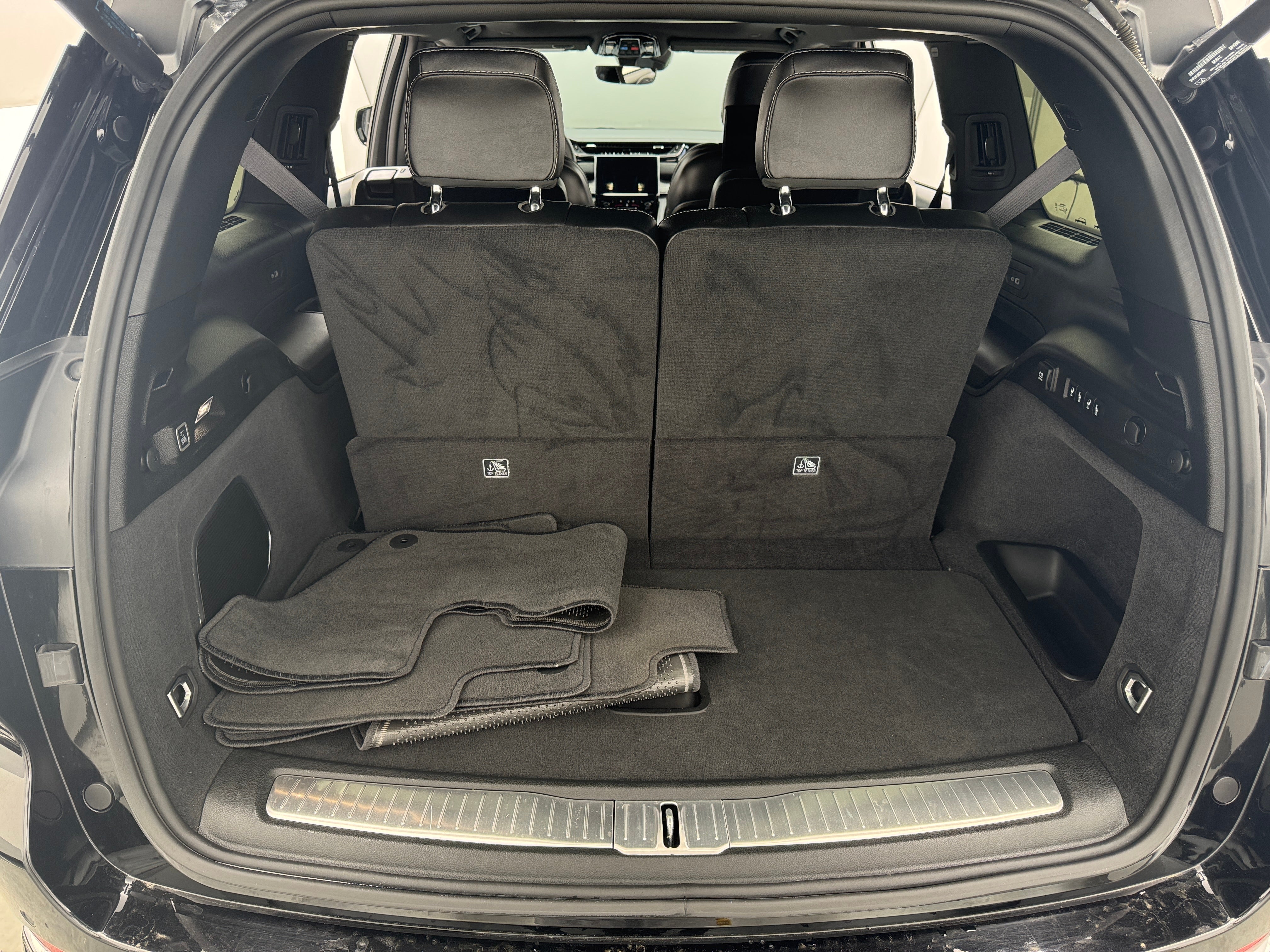 2024 Jeep Grand Cherokee L Overland 6