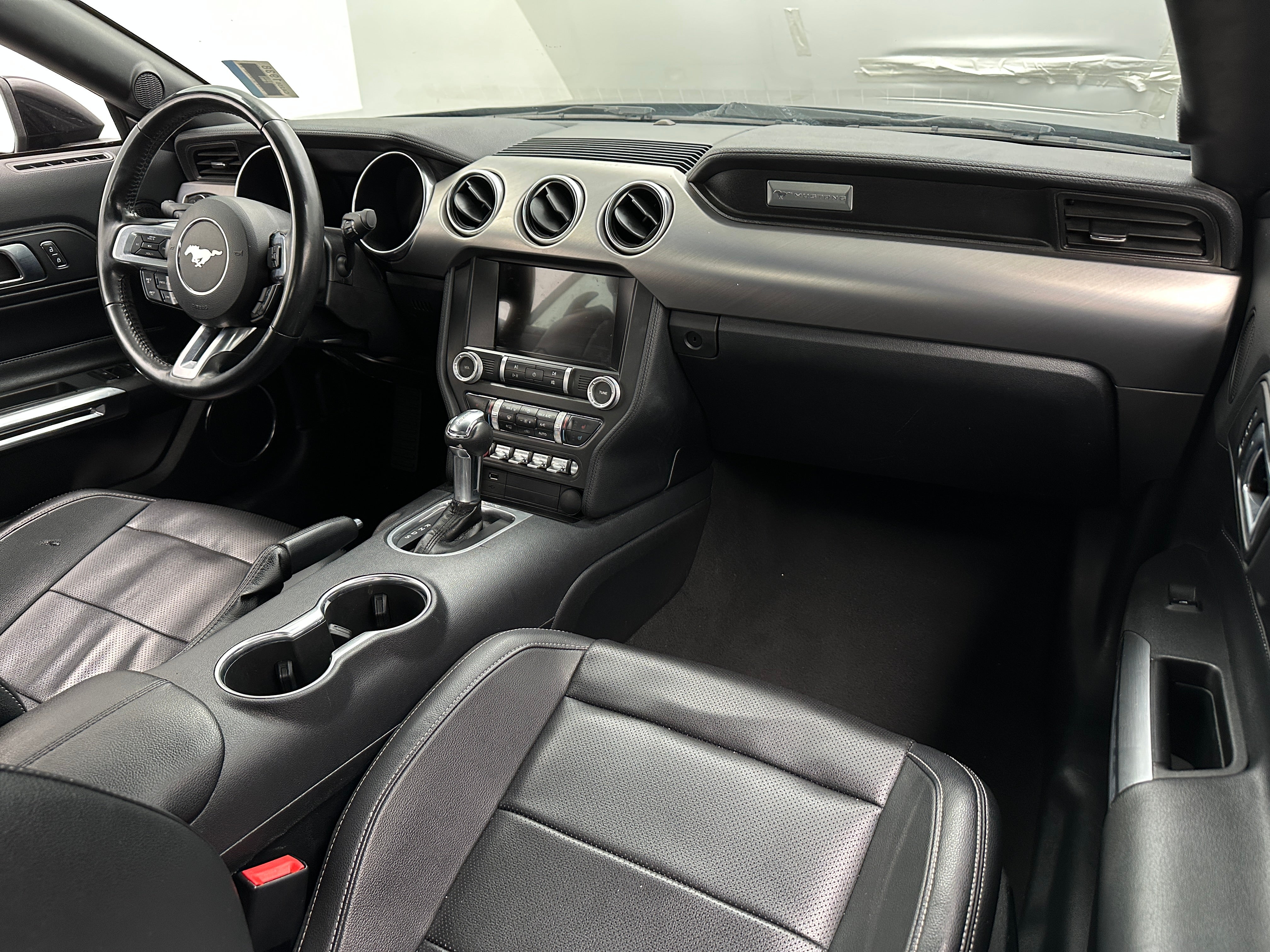 2022 Ford Mustang  3