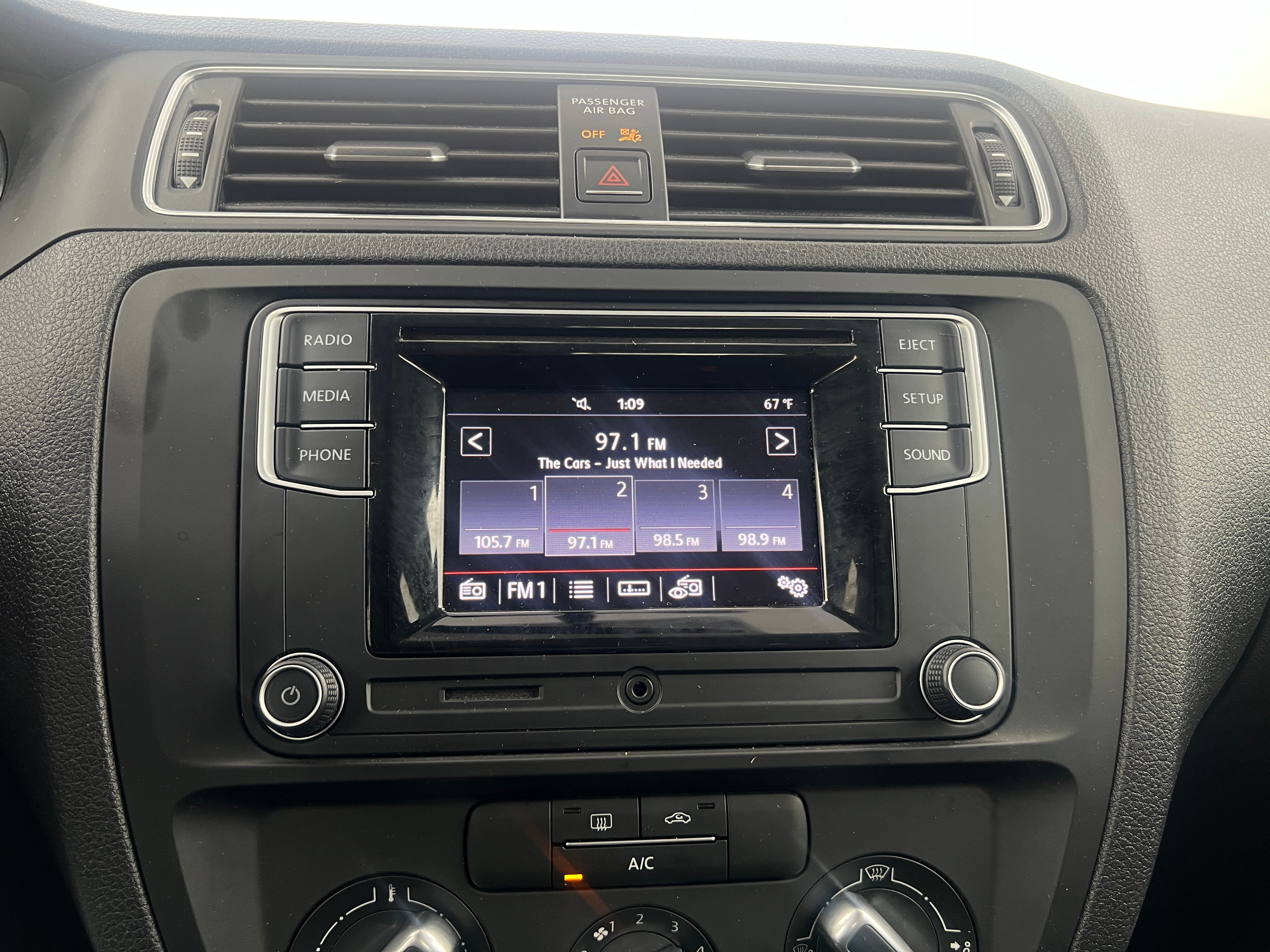 2018 Volkswagen Jetta S 4