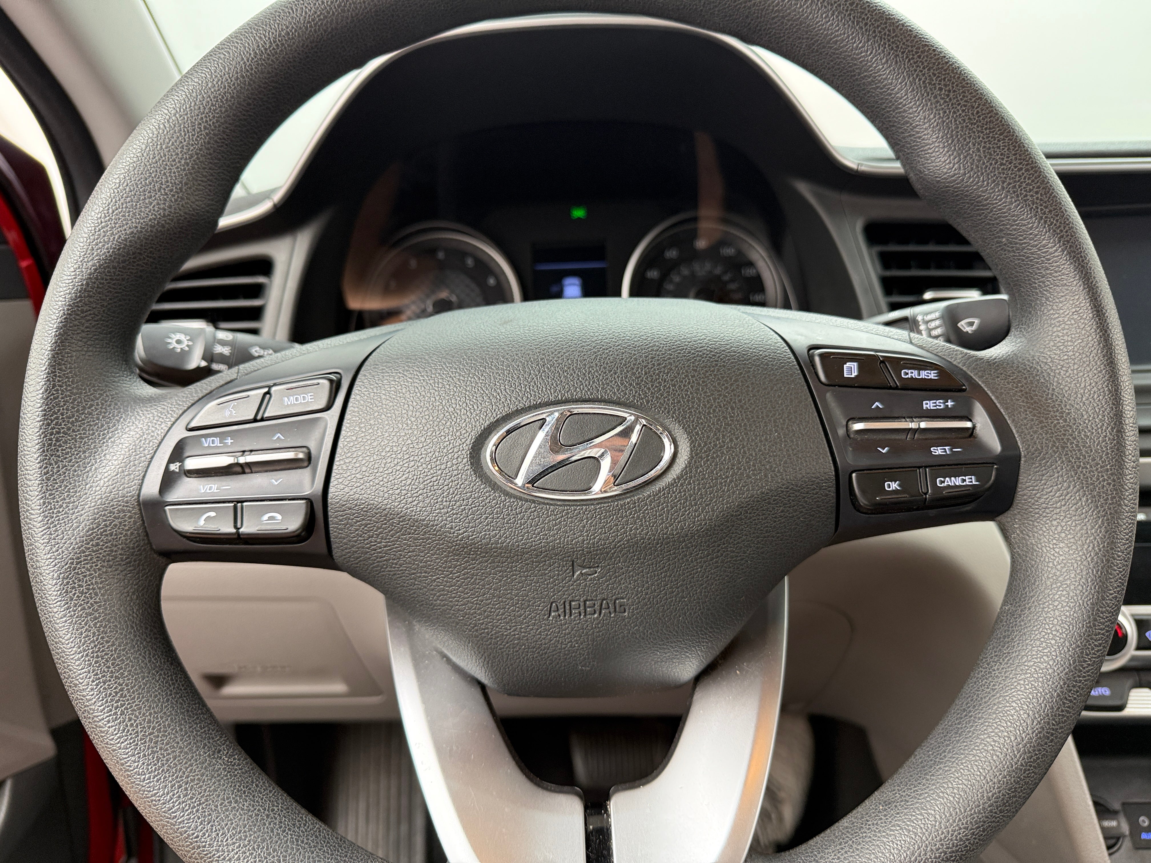 2020 Hyundai Elantra SEL 5