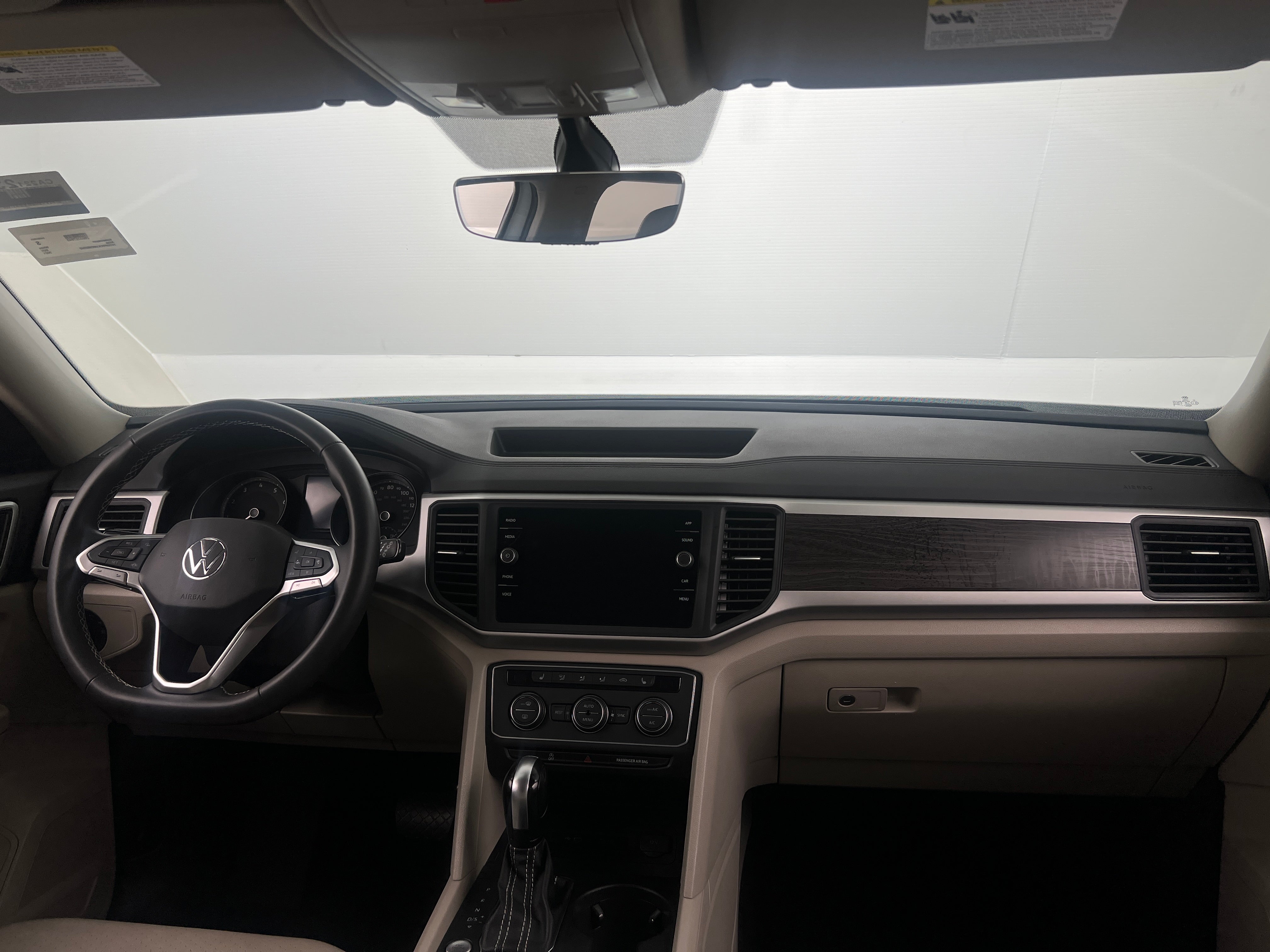 2021 Volkswagen Atlas SE 2