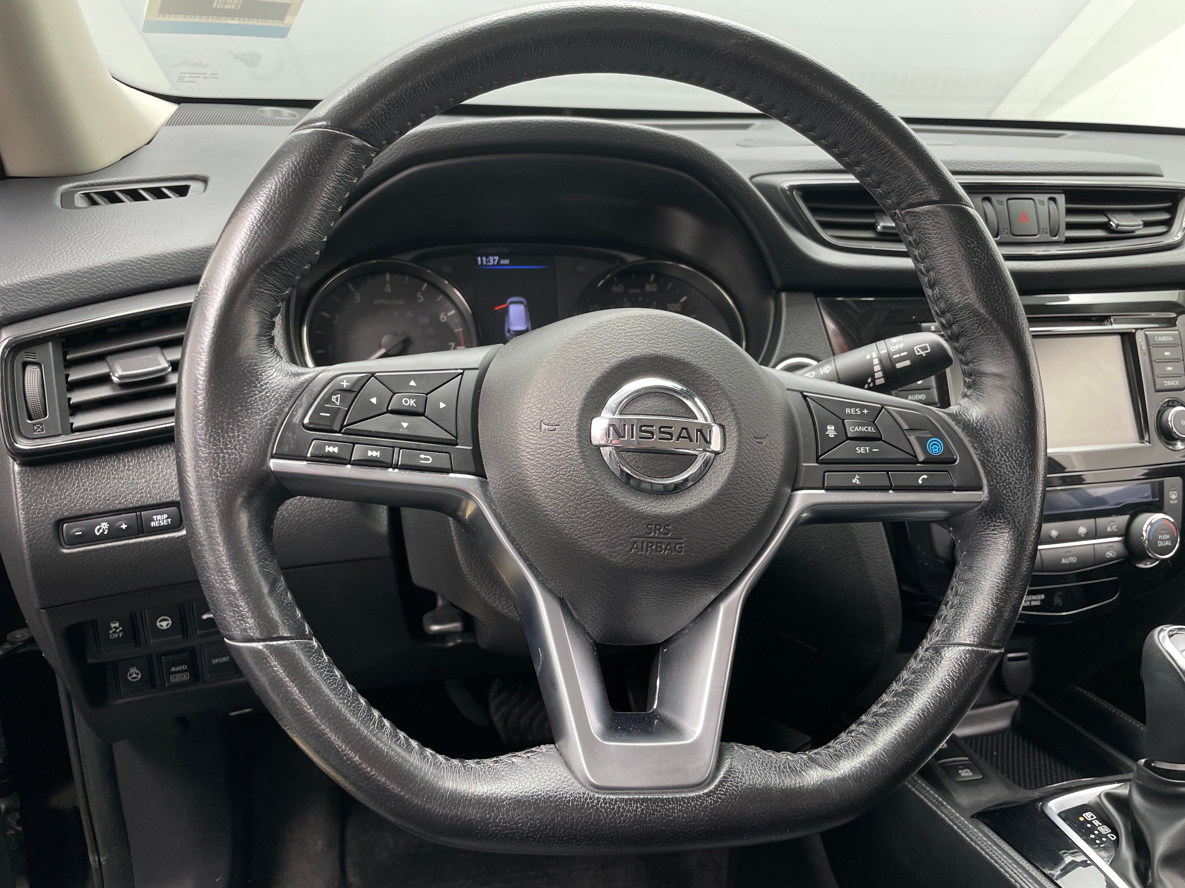 2018 Nissan Rogue SL 4