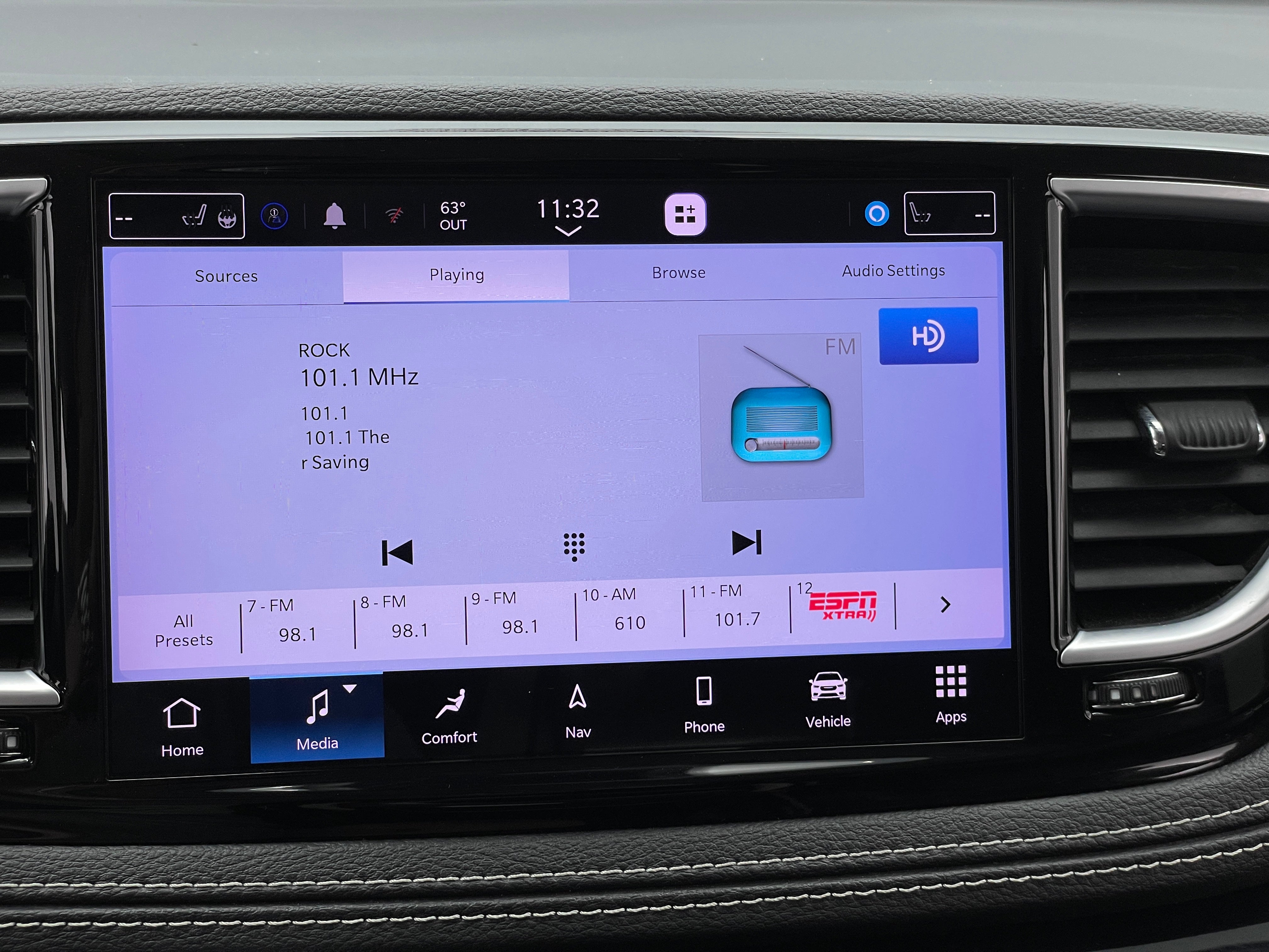 2022 Chrysler Pacifica Limited 3