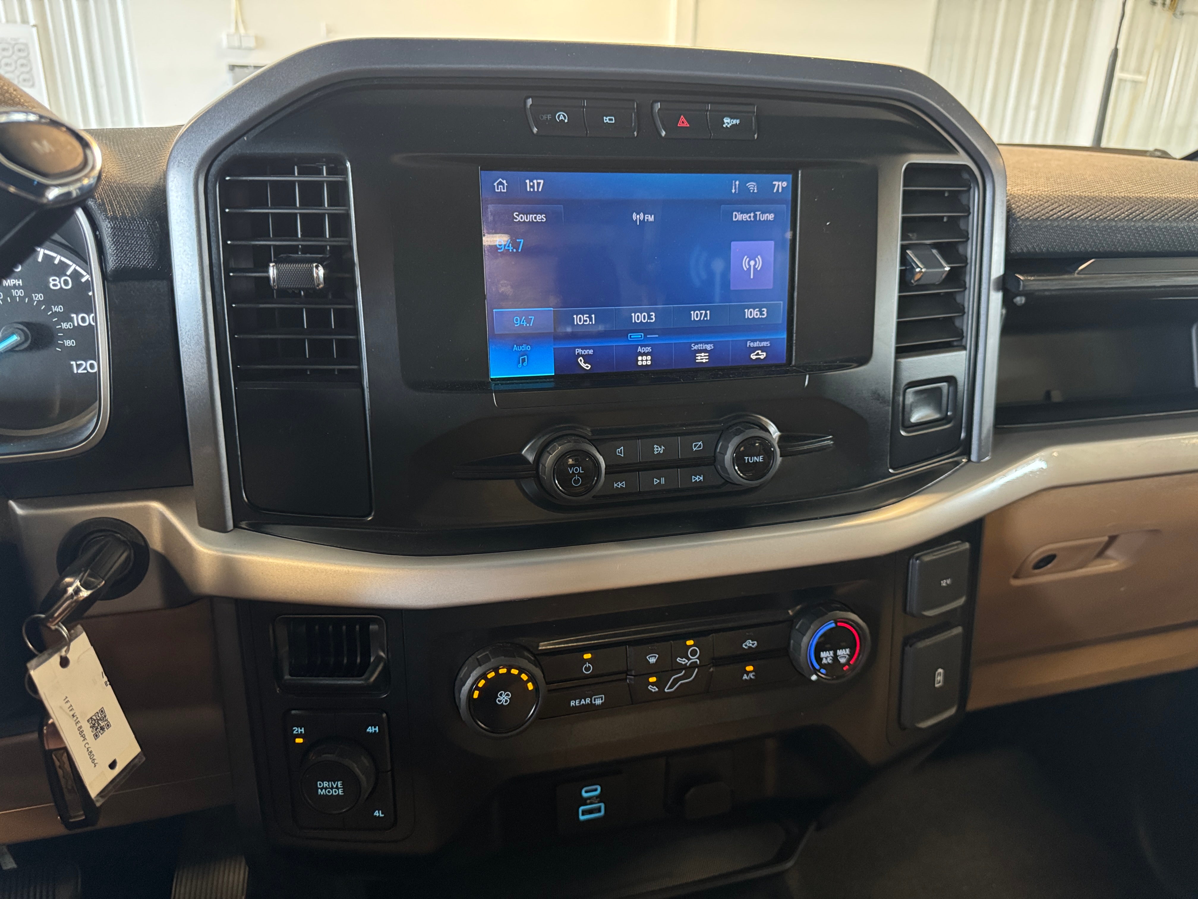 2023 Ford Econoline E-150 4