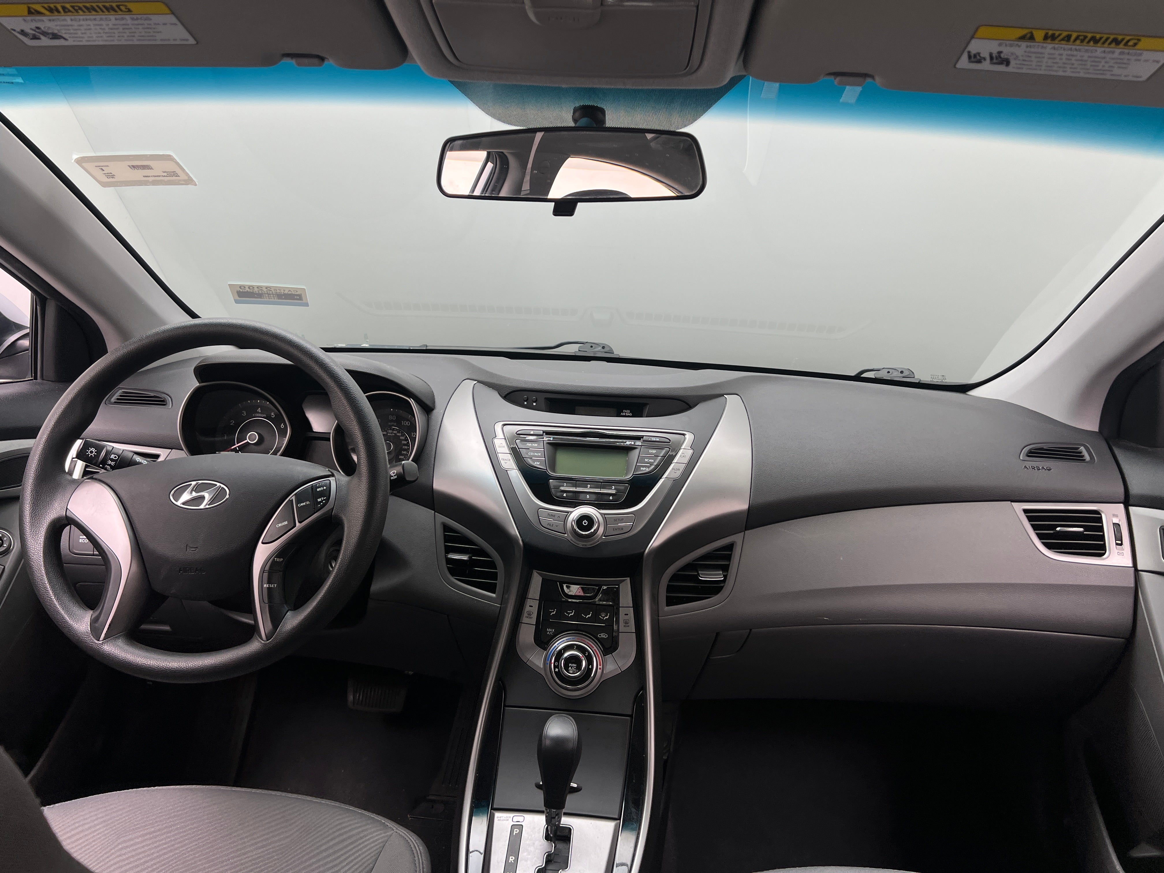 2013 Hyundai Elantra GLS 3