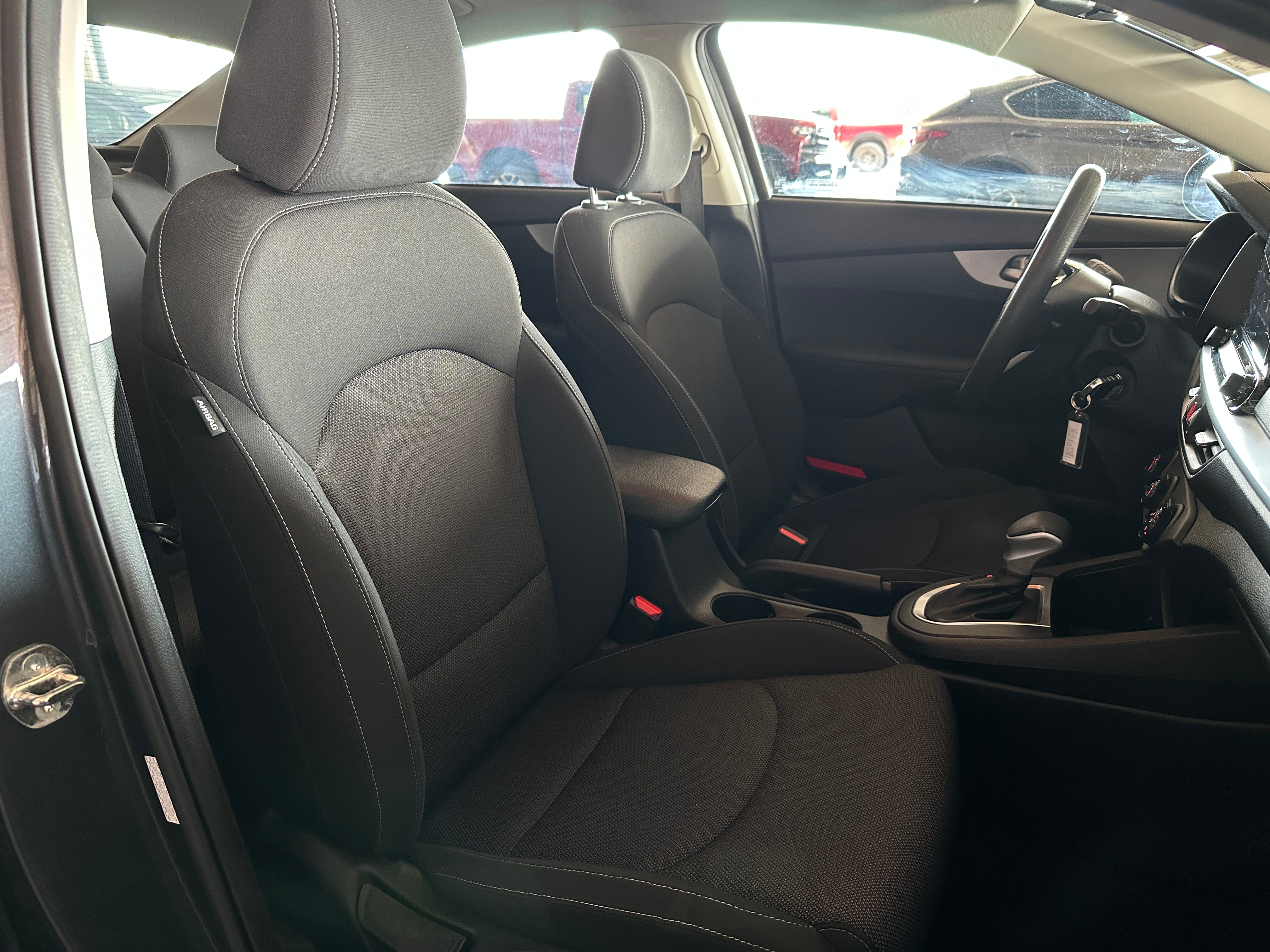 2024 Kia Forte LXS 2