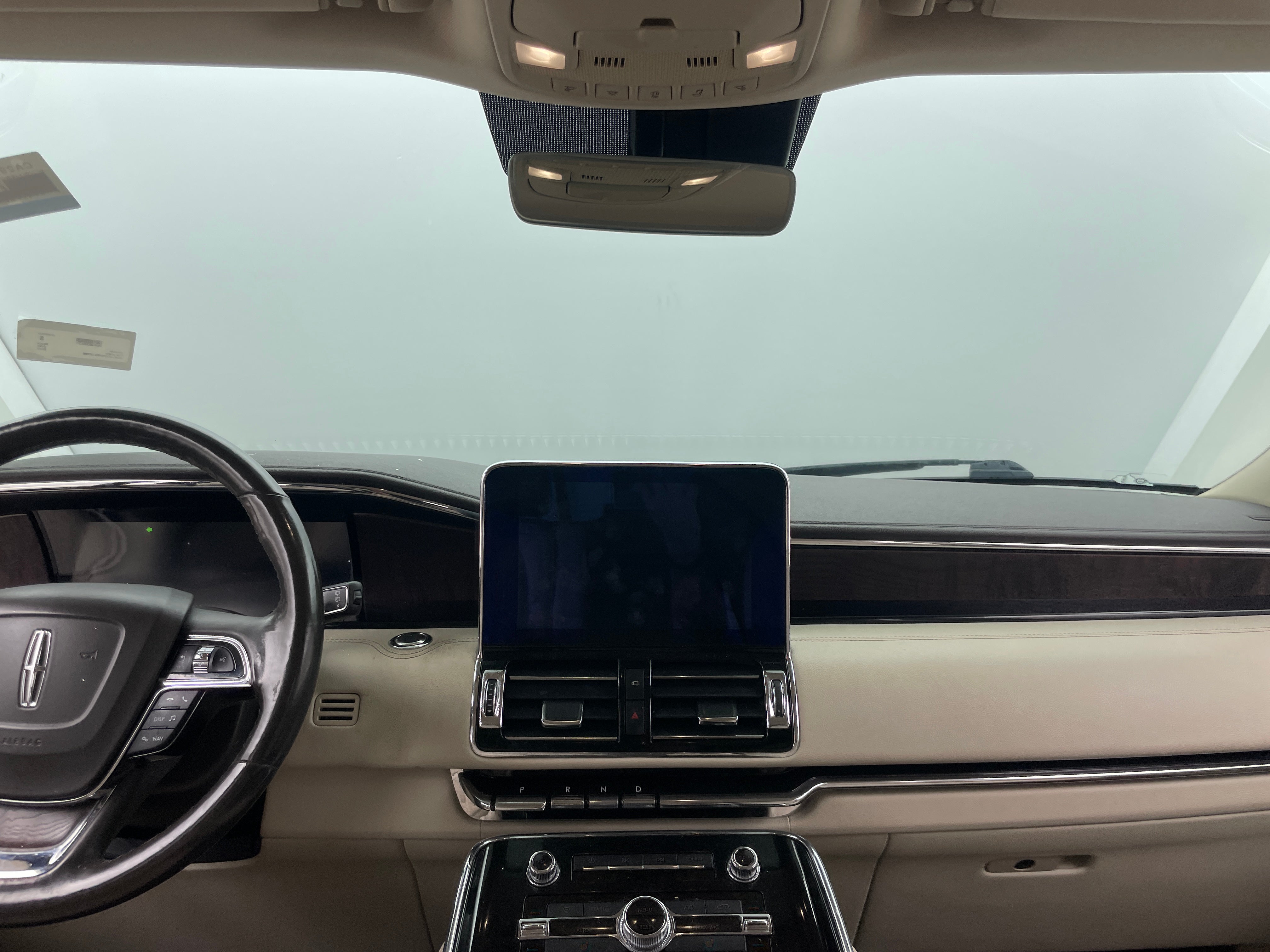 2019 Lincoln Navigator Select 2