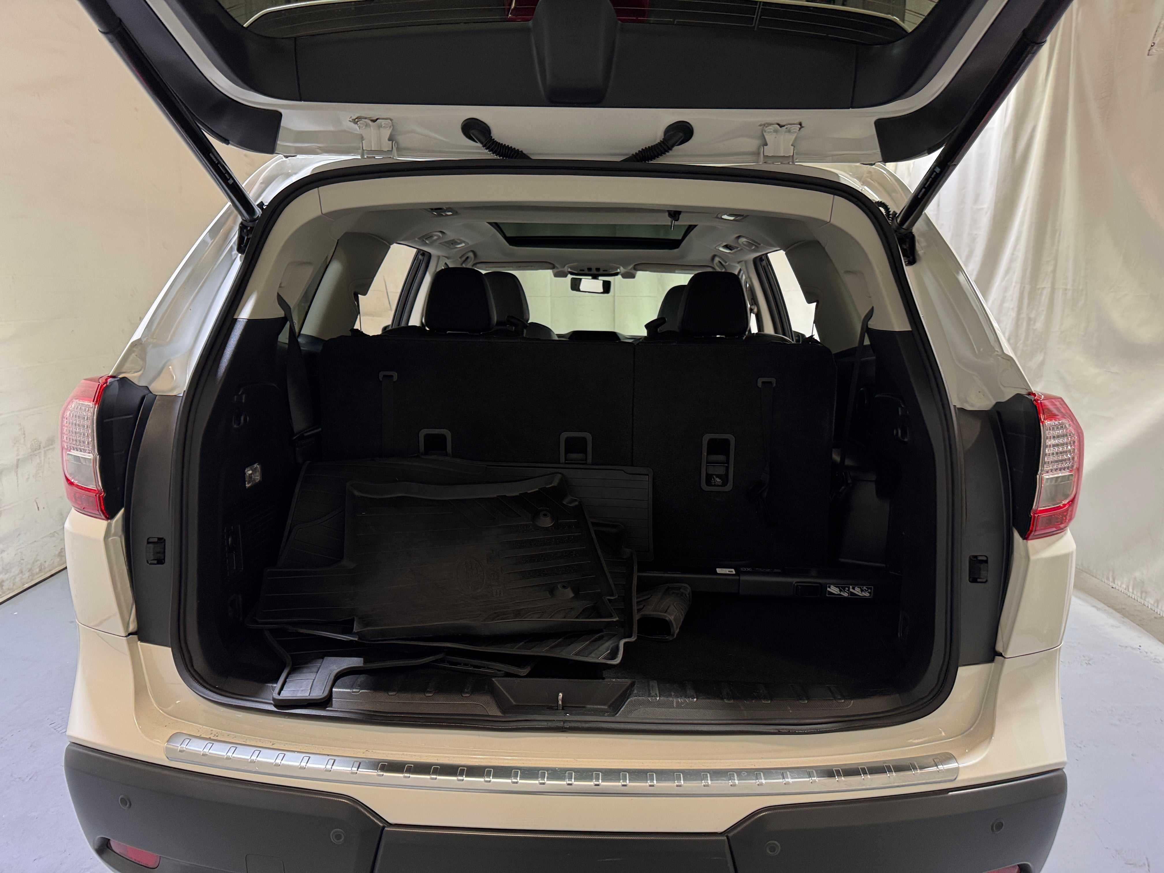 2022 Subaru Ascent Touring 6