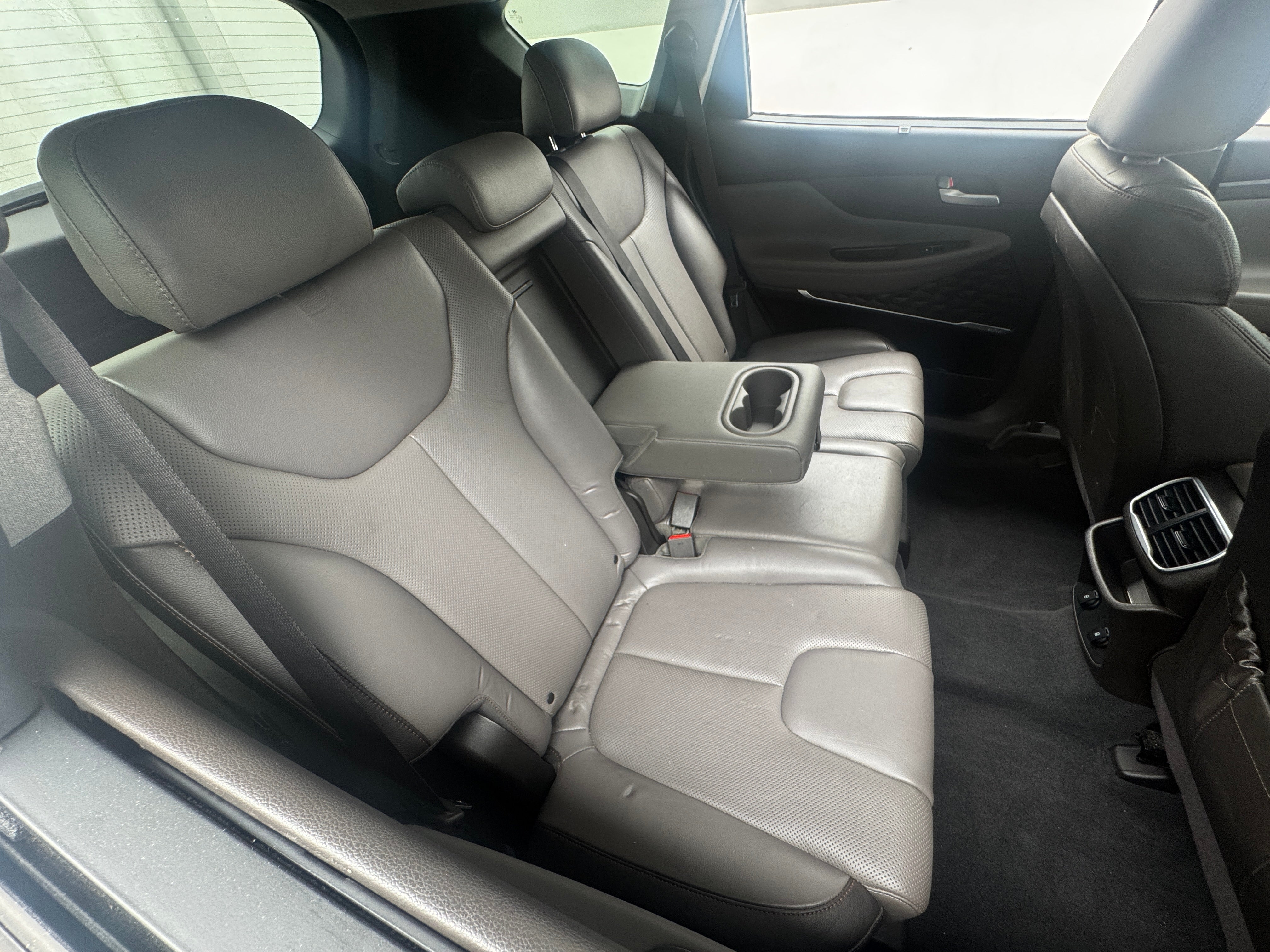2020 Hyundai Santa Fe SEL 5