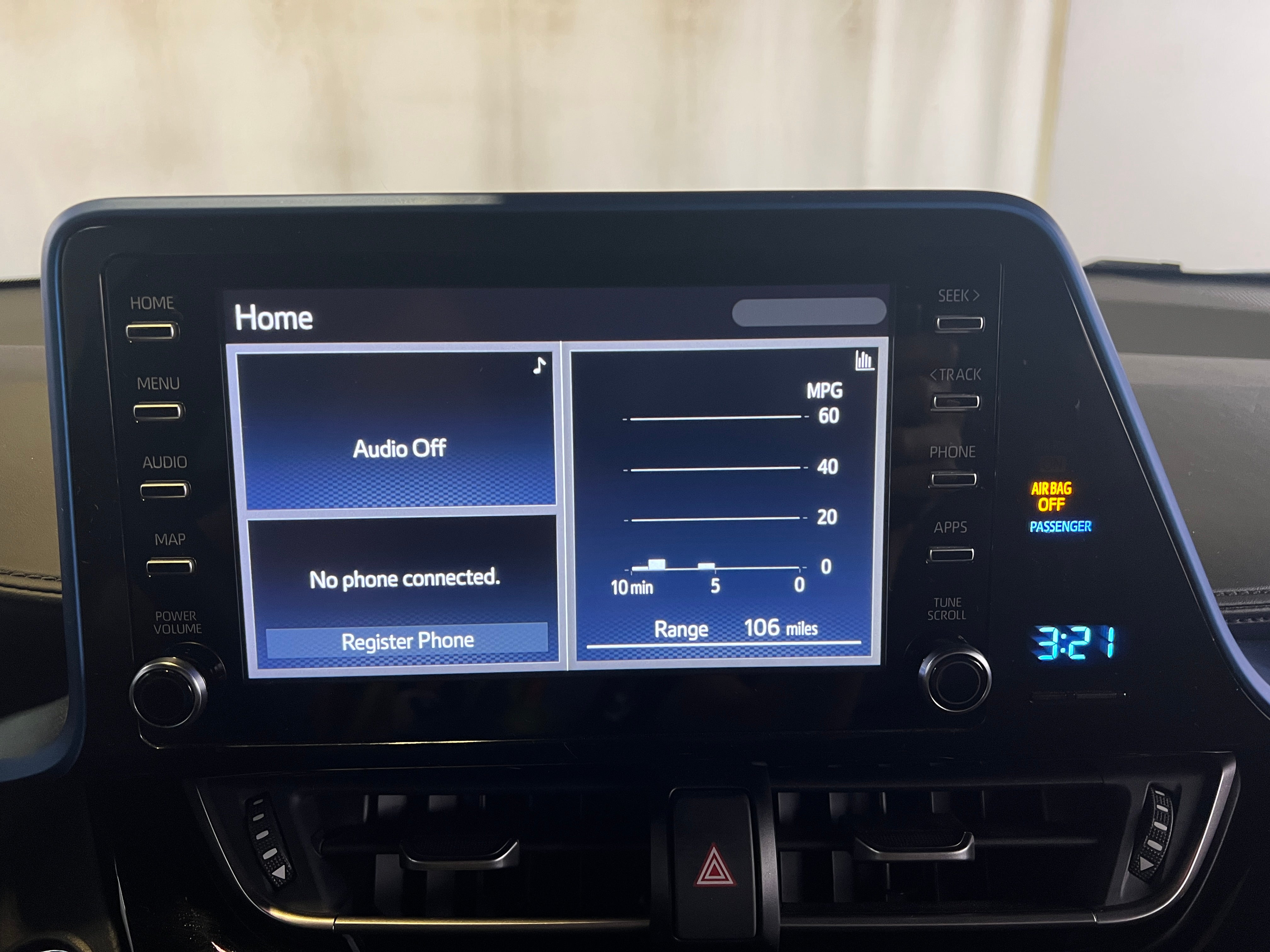 2019 Toyota C-HR XLE 4
