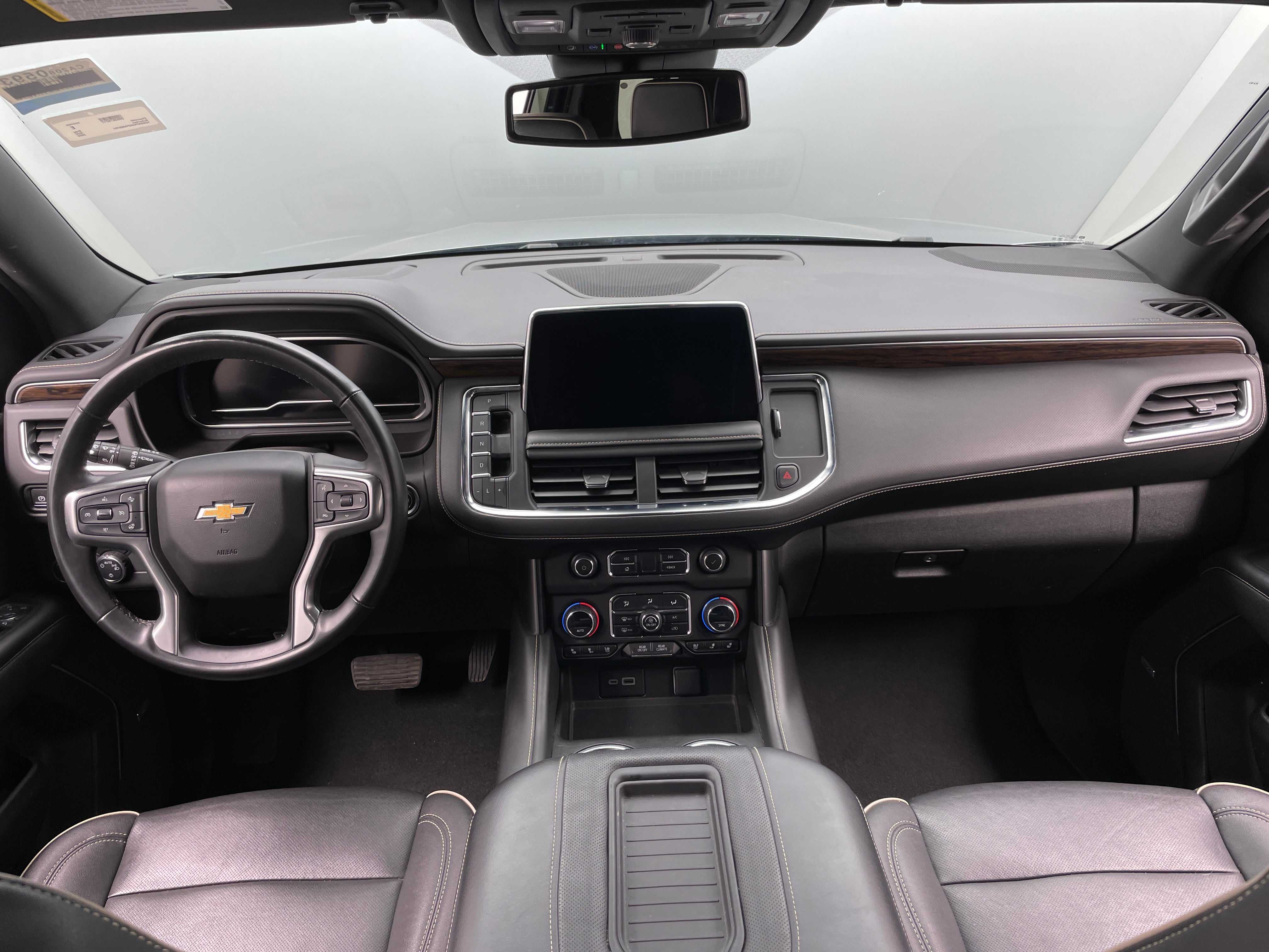 2023 Chevrolet Suburban Premier 2