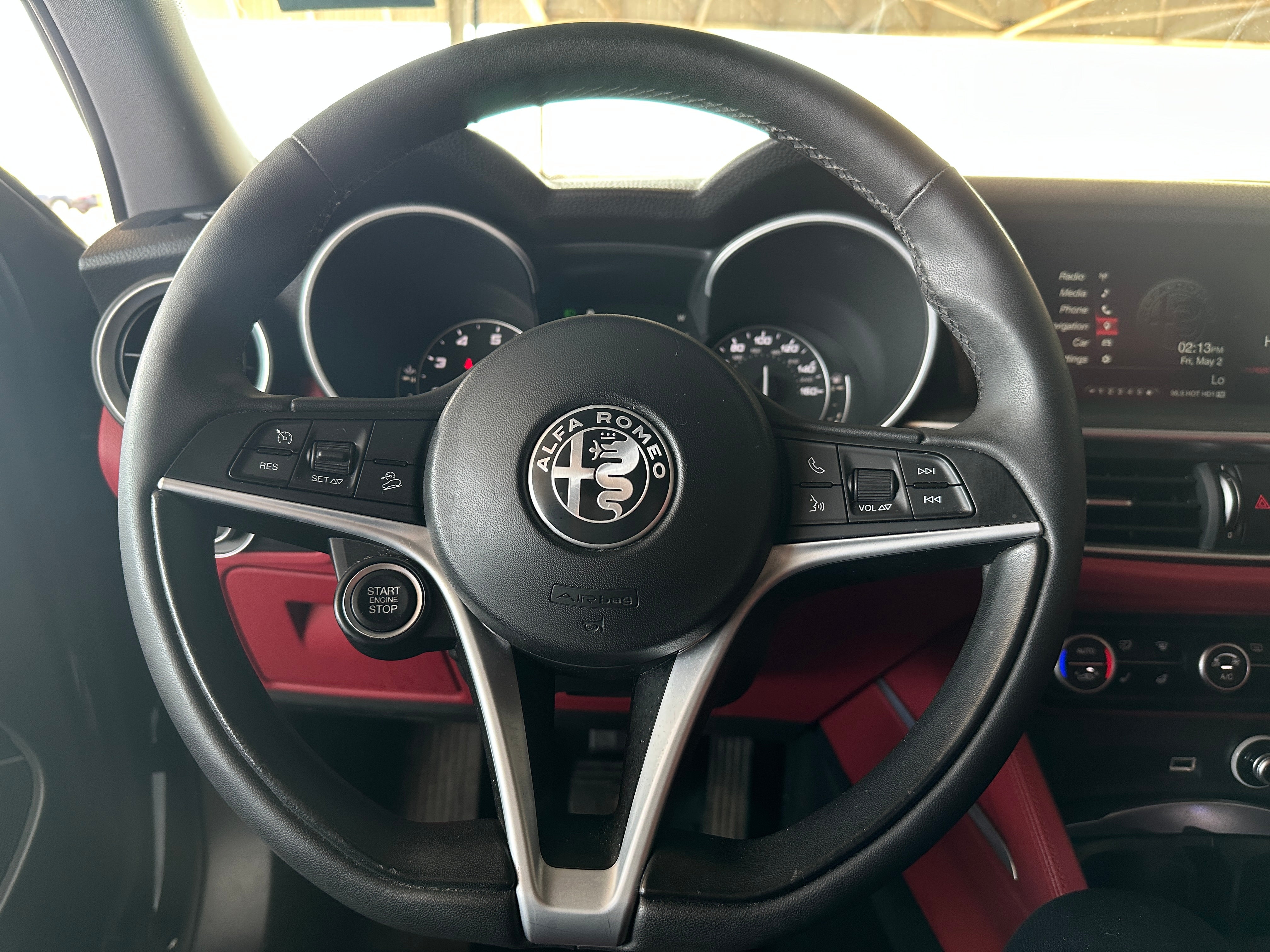2019 Alfa Romeo Stelvio Ti 4