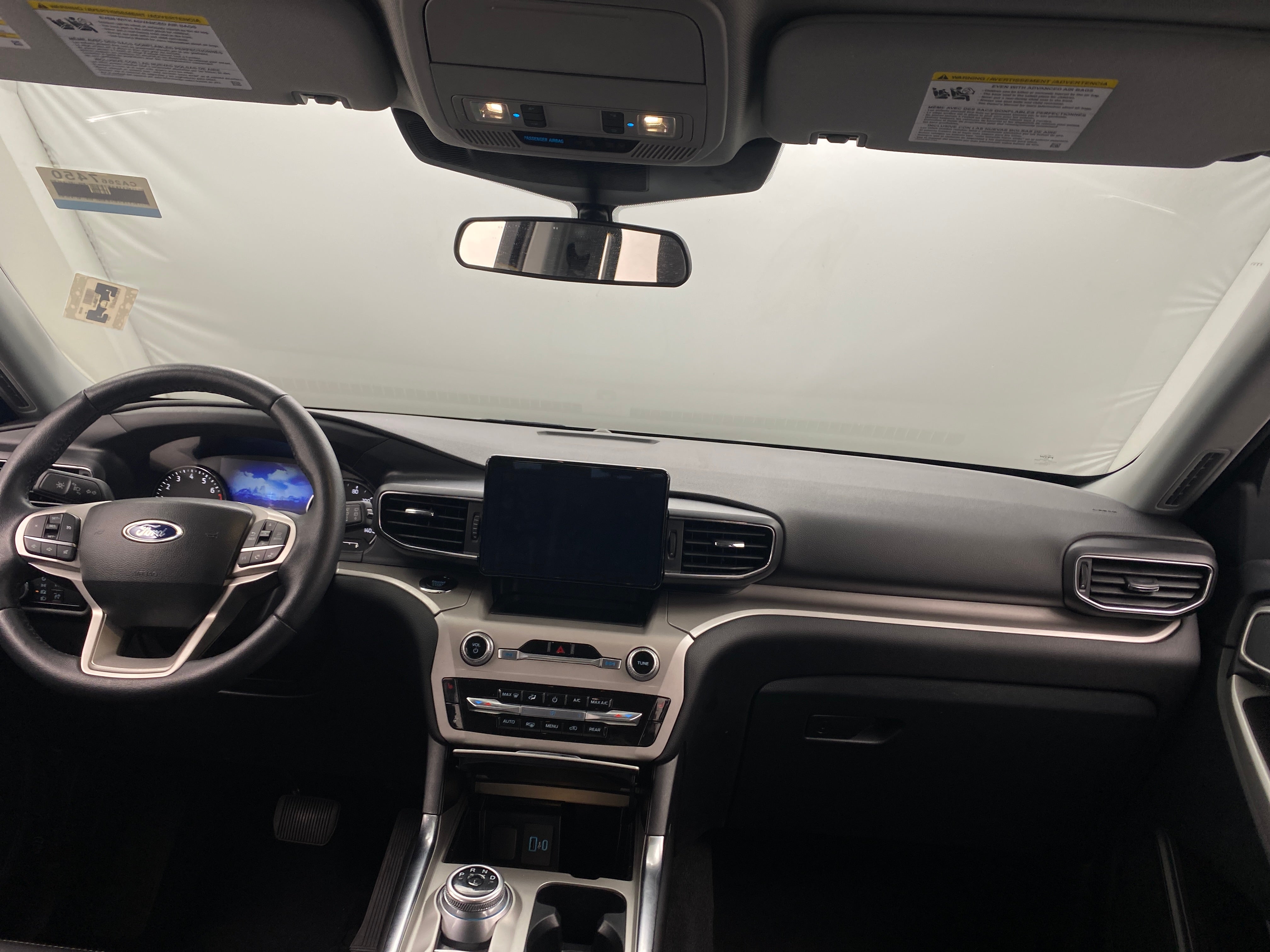 2024 Ford Explorer XLT 3