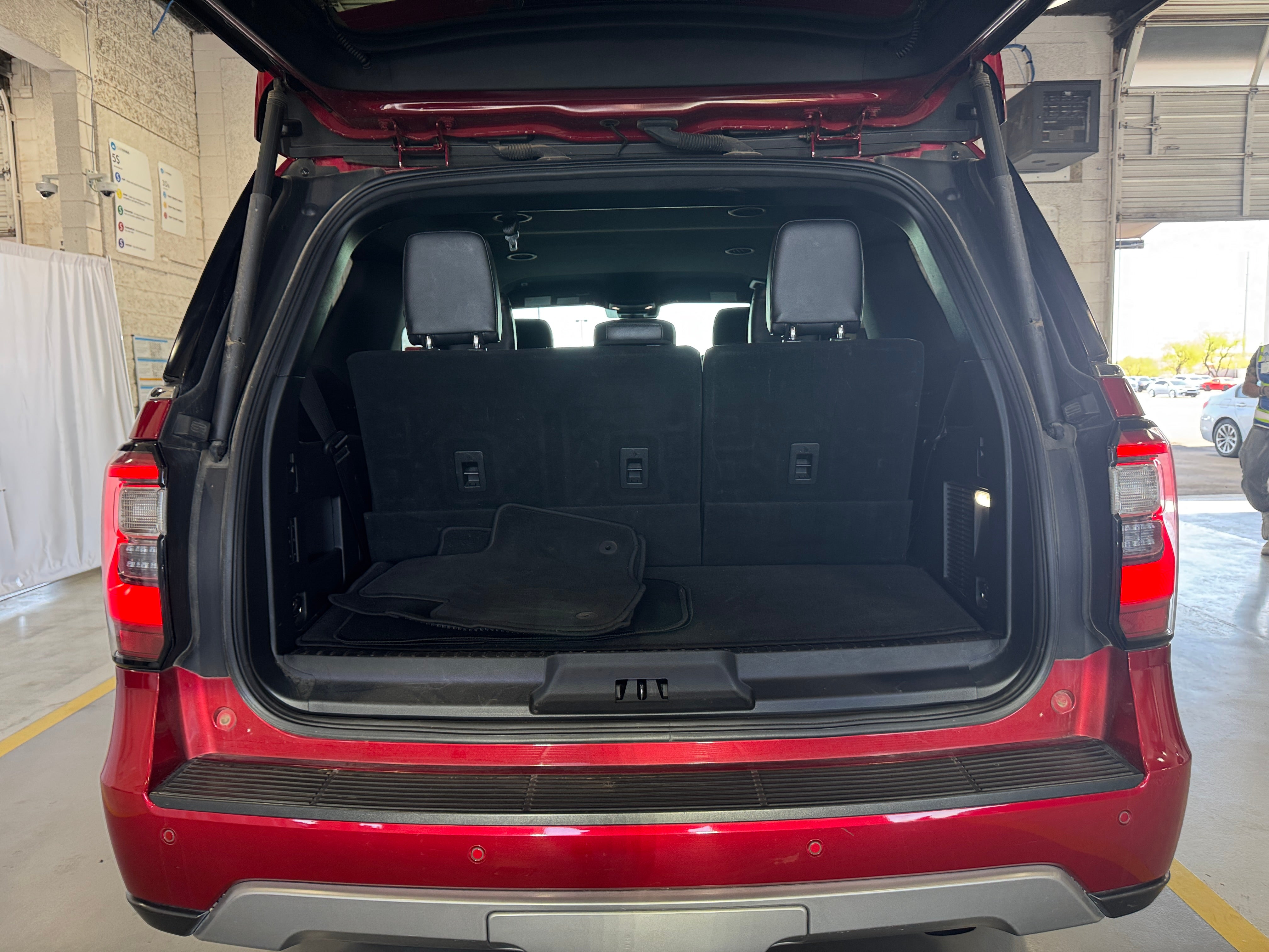 2021 Ford Expedition Limited 6