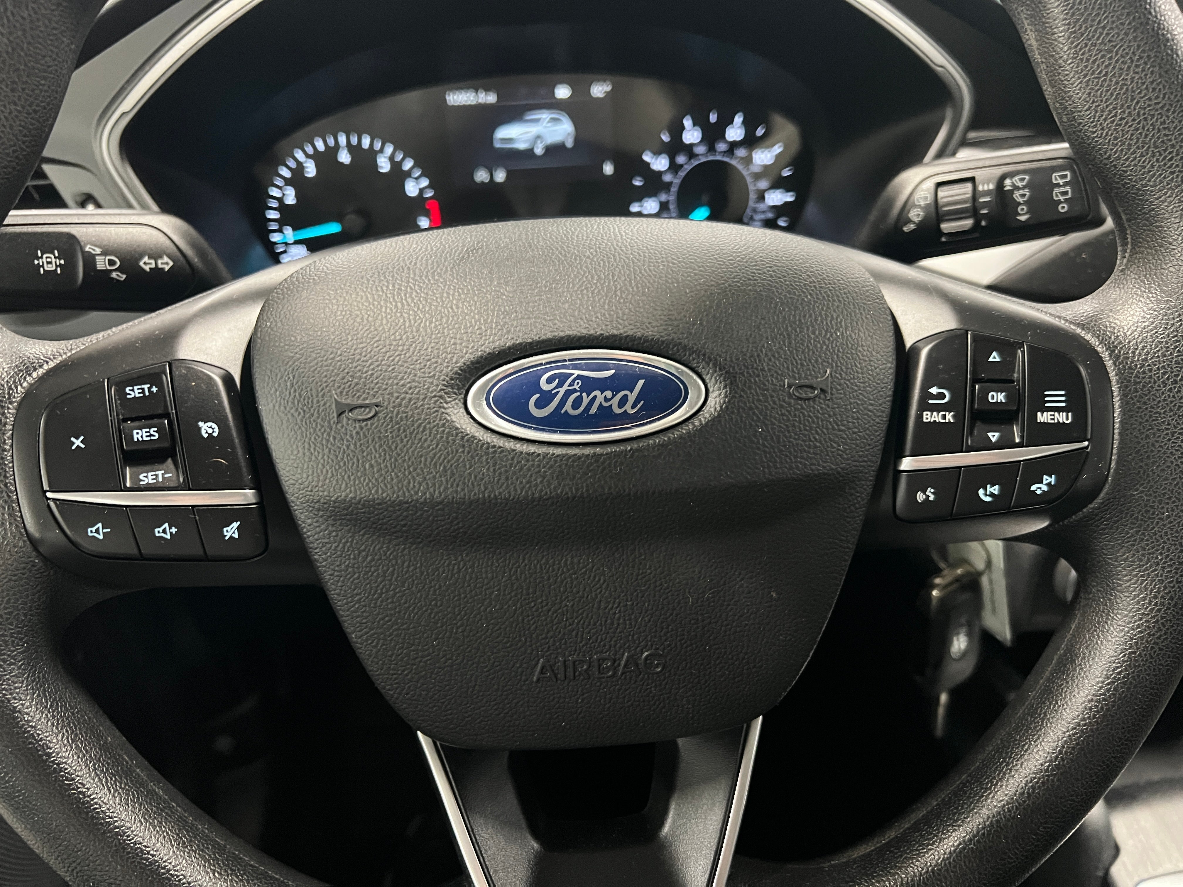 2020 Ford Escape S 5
