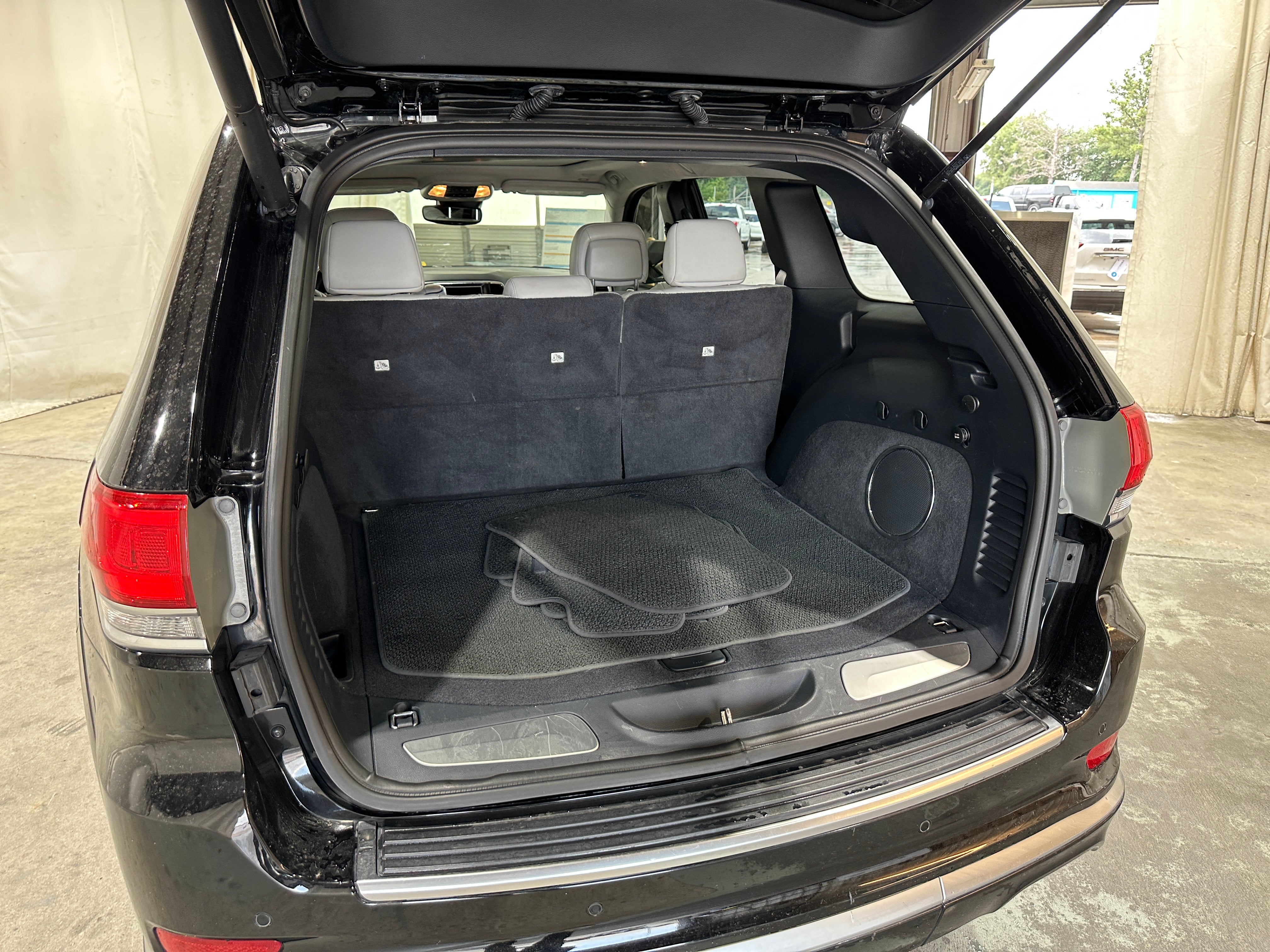 2018 Jeep Grand Cherokee Summit 6