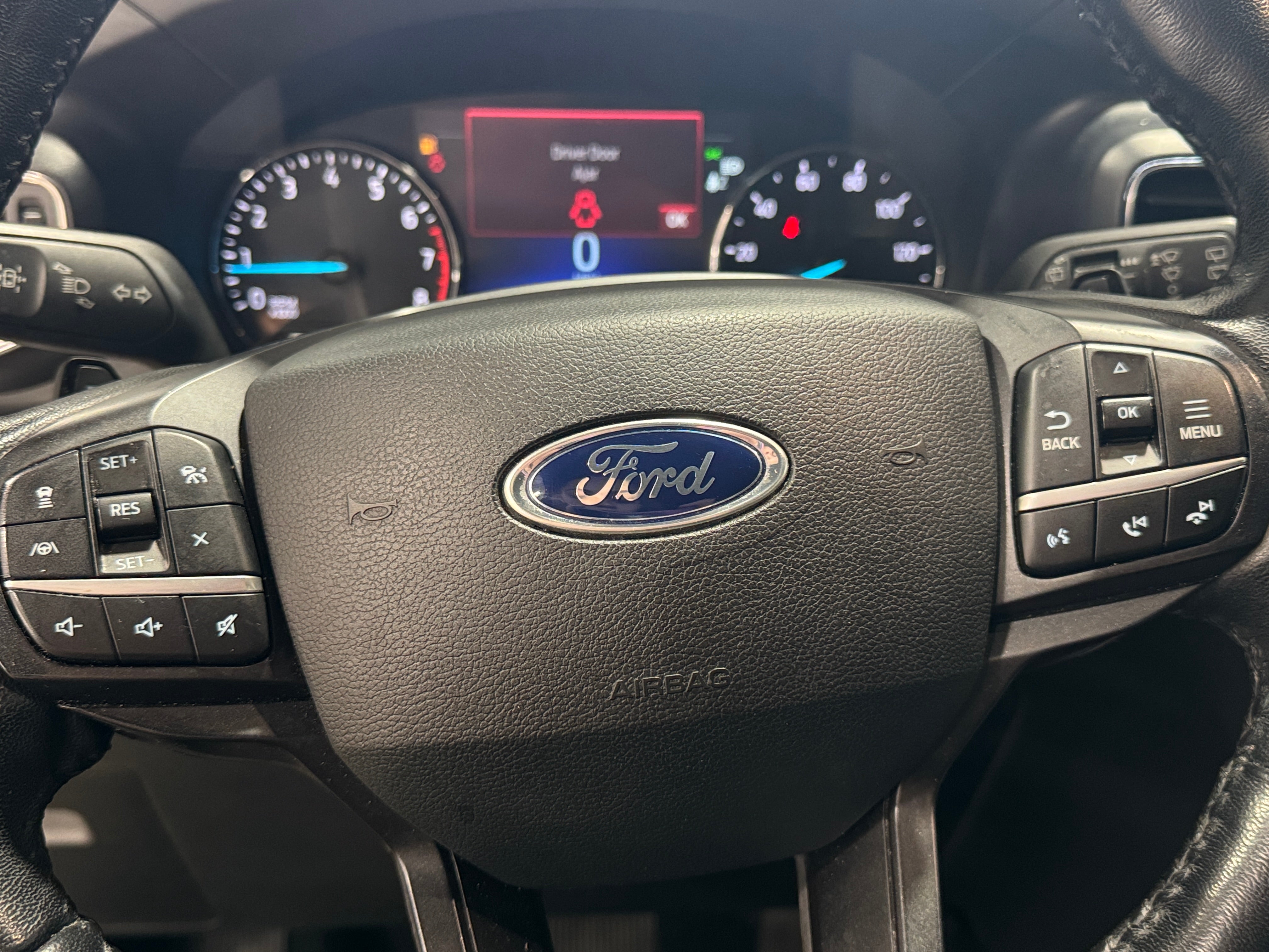 2020 Ford Explorer XLT 5